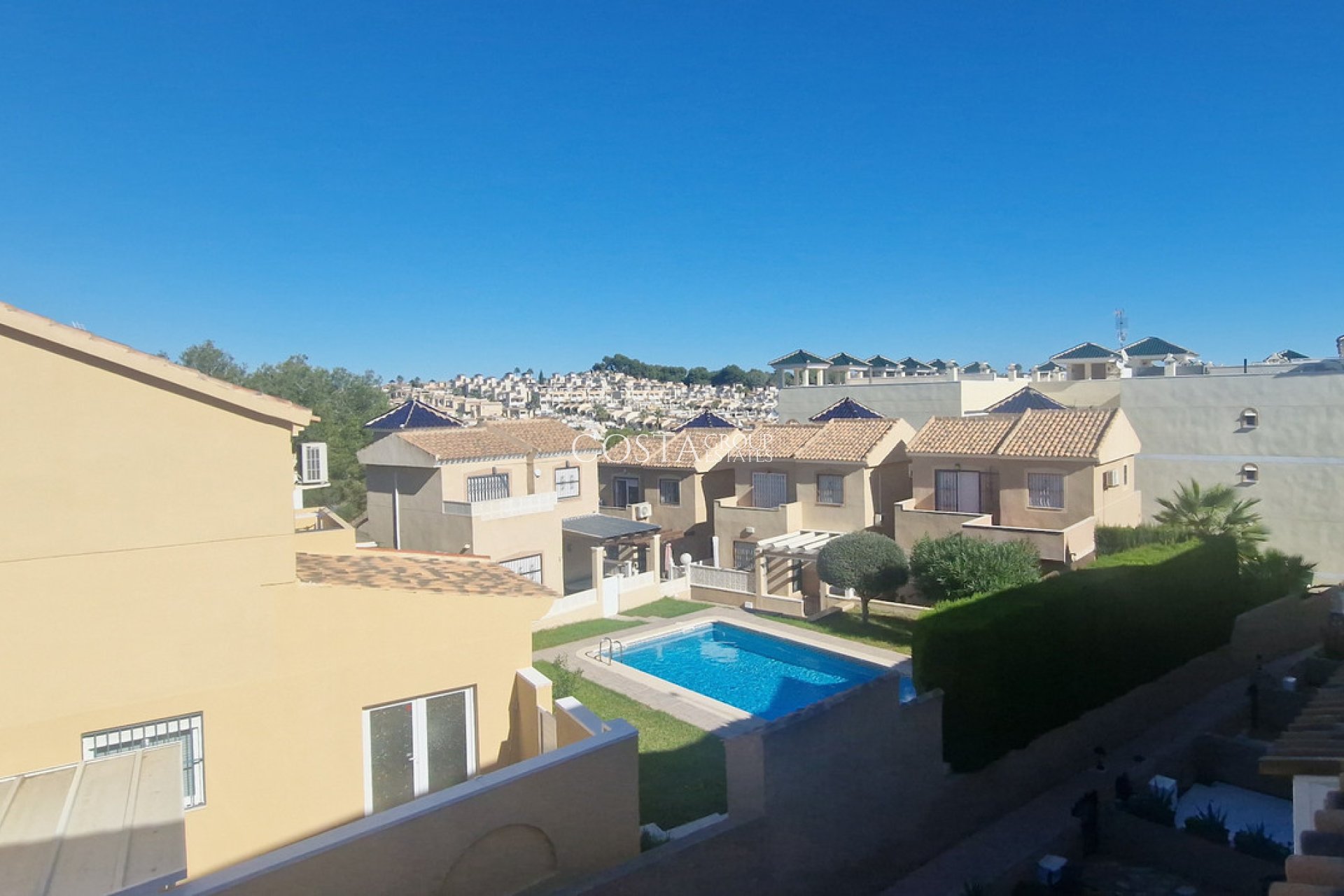 Revente - Maison -
Orihuela - Orihuela Costa