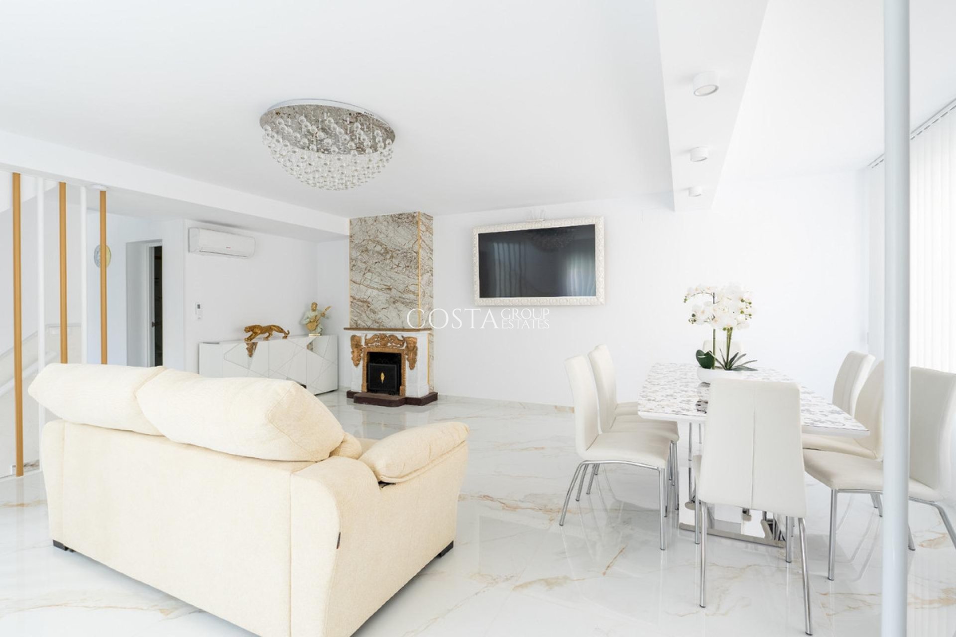 Revente - Maison -
Orihuela - Punta Prima