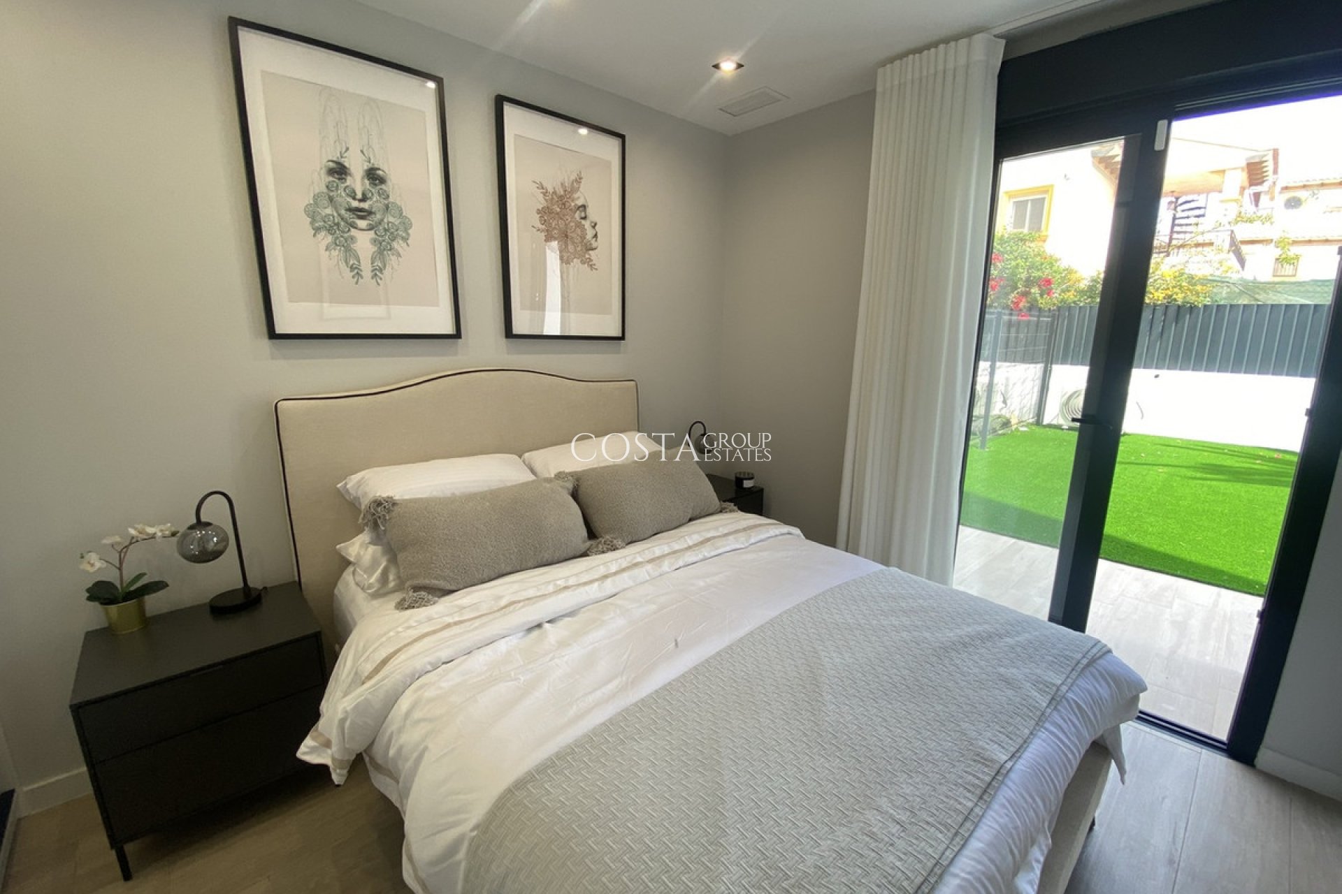 Revente - Maison -
Orihuela - Punta Prima