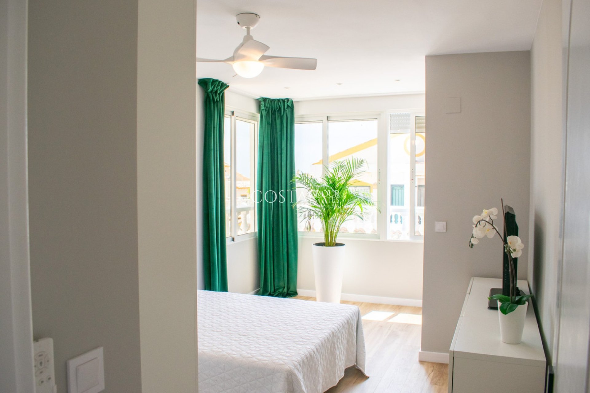 Revente - Maison -
Orihuela - Punta Prima