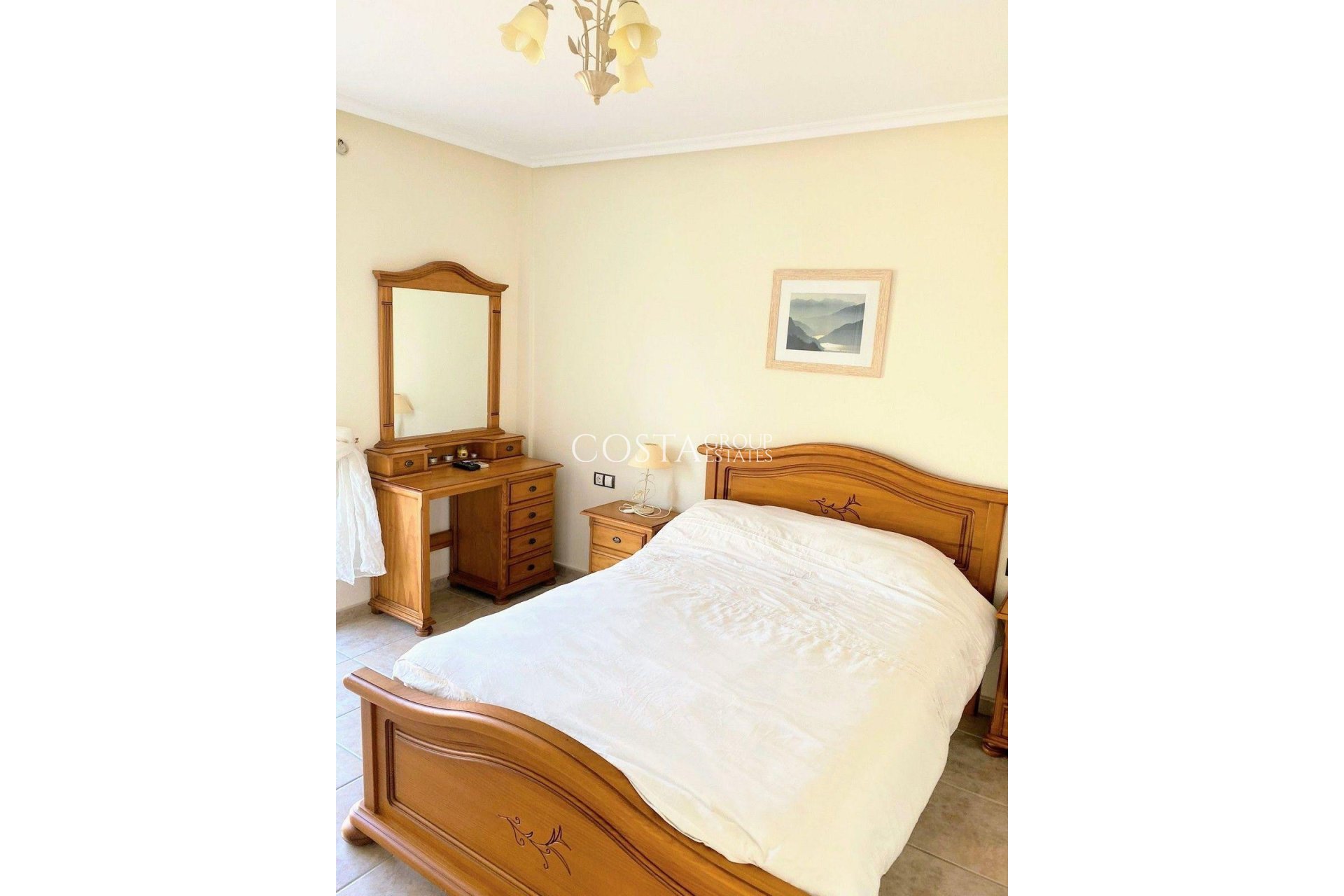 Revente - Maison -
Orihuela - Villamartin