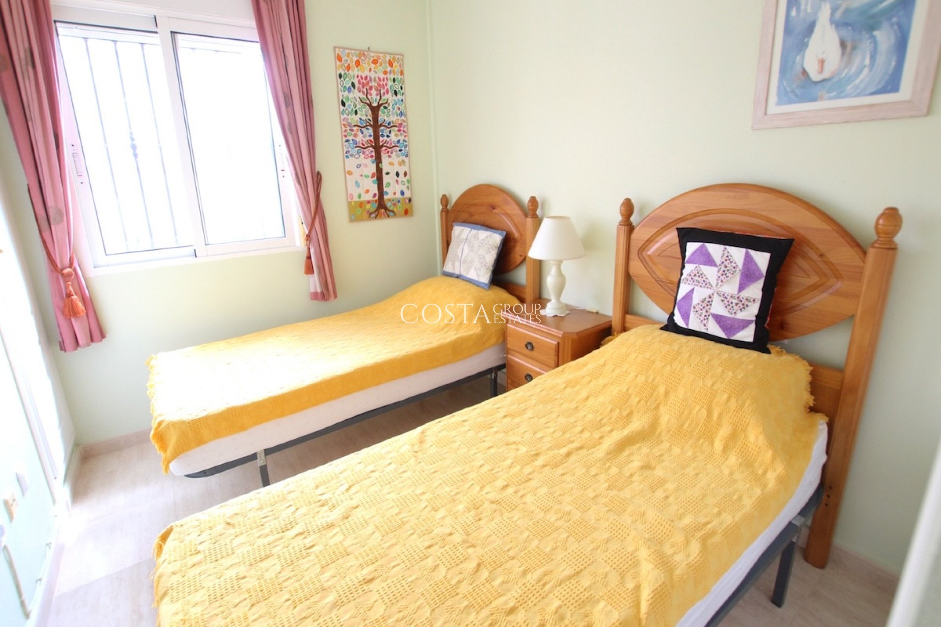 Revente - Maison -
Orihuela - Villamartin