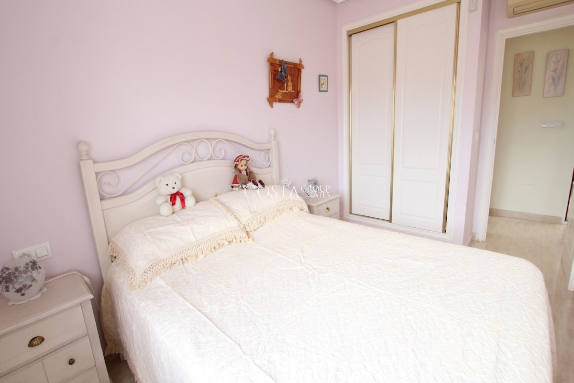 Revente - Maison -
Orihuela - Villamartin