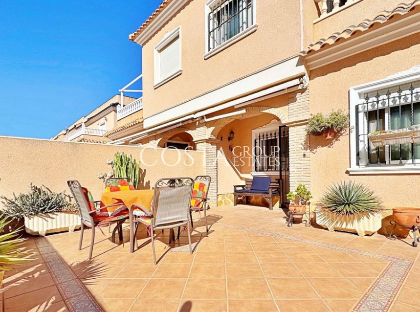 Revente - Maison -
Orihuela - Villamartin