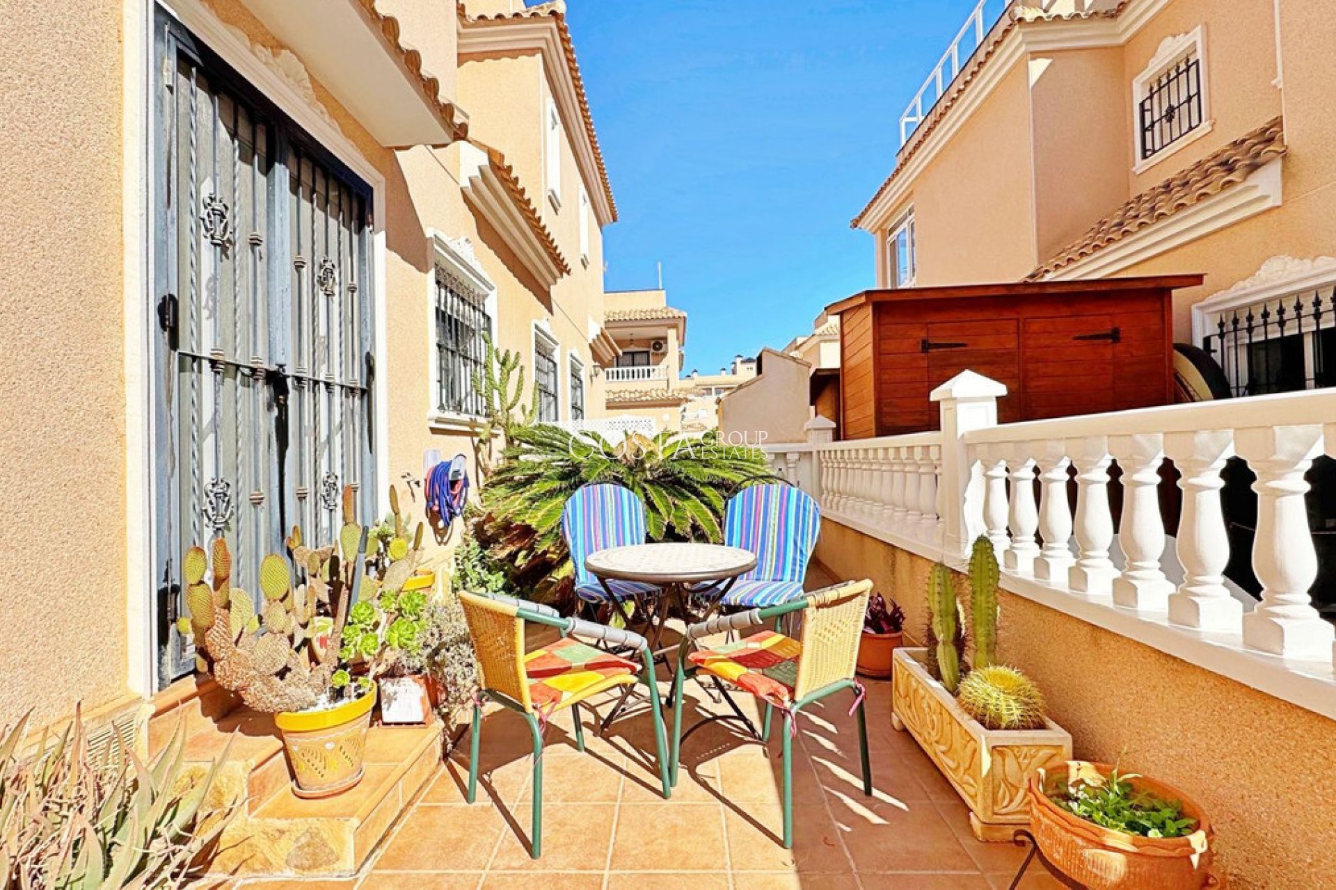 Revente - Maison -
Orihuela - Villamartin