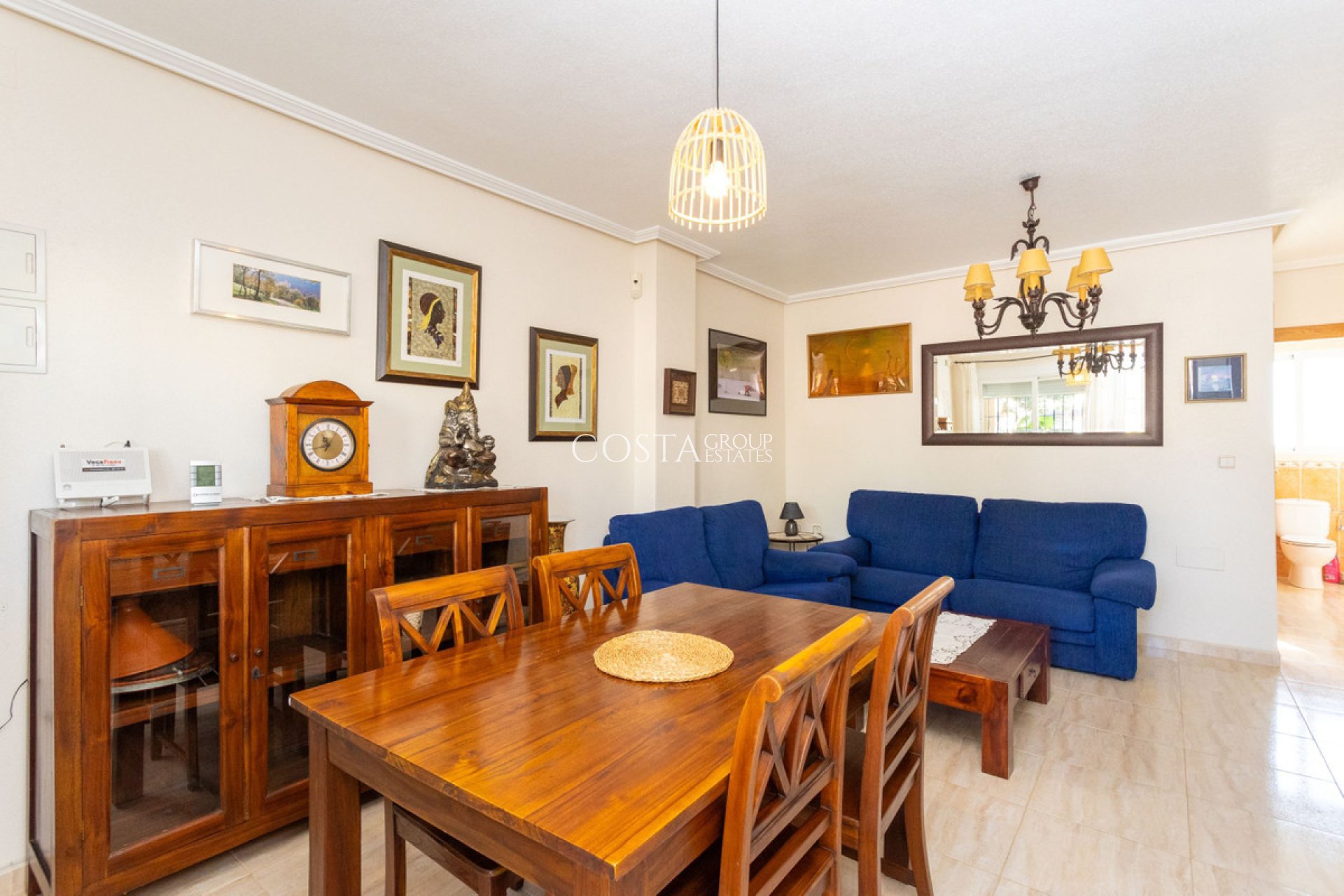 Revente - Maison -
Orihuela - Villamartin