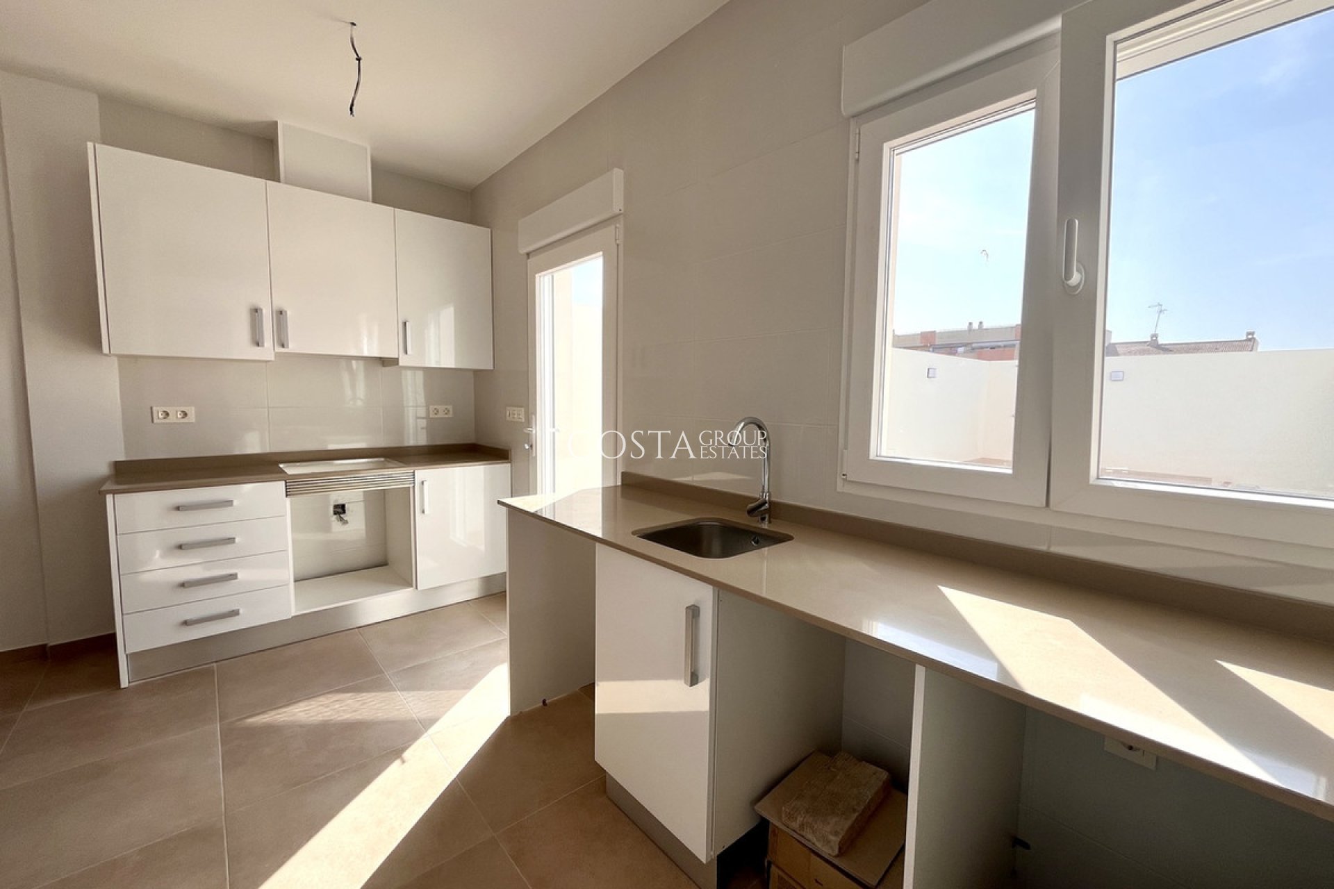 Revente - Maison -
Pilar de la Horadada - Pilar de la Horadada Centro