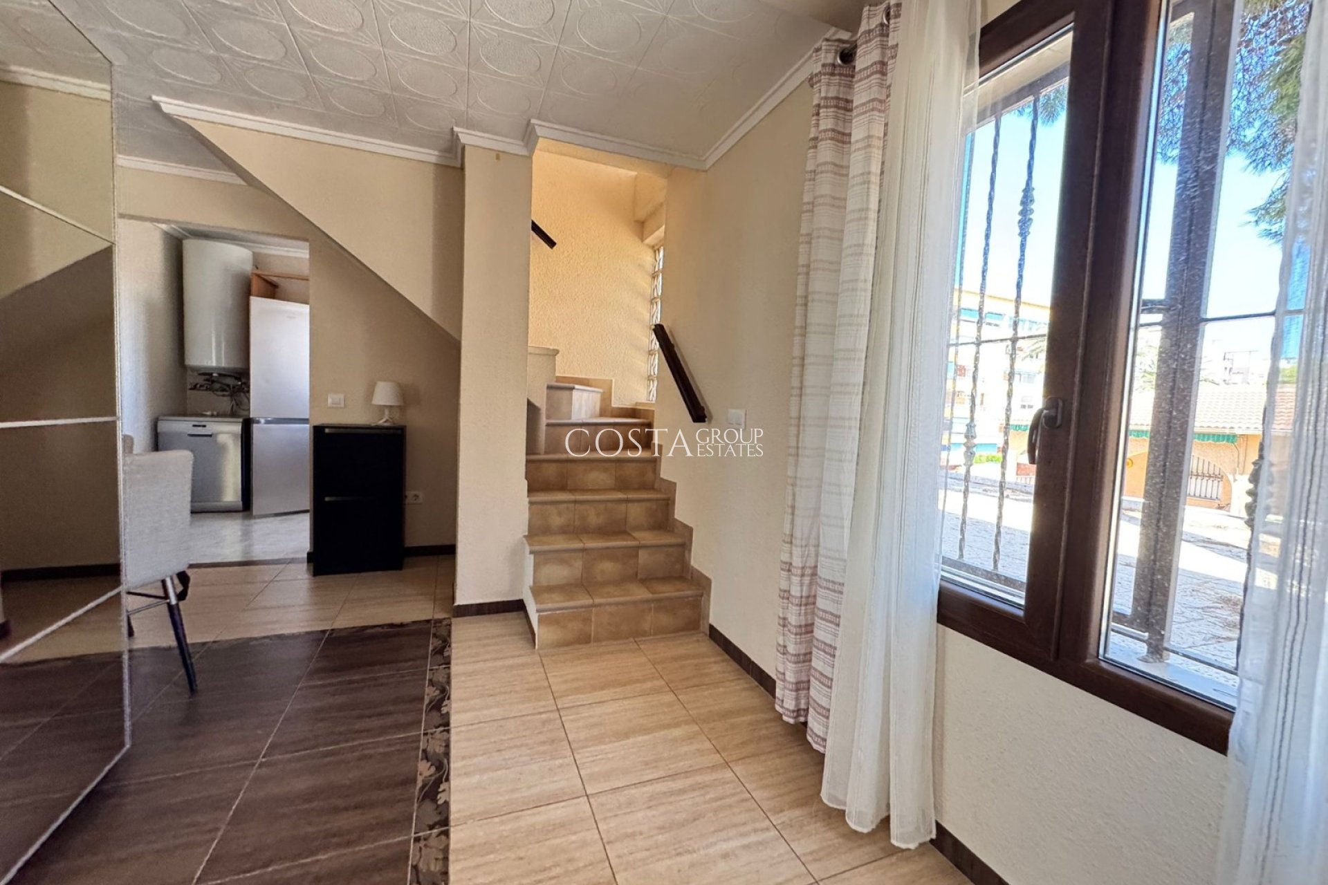 Revente - Maison -
Punta Prima