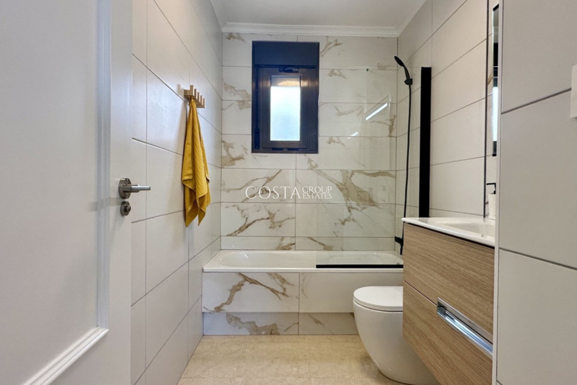 Revente - Maison -
San Miguel de Salinas - San Miguel de Salinas Centro