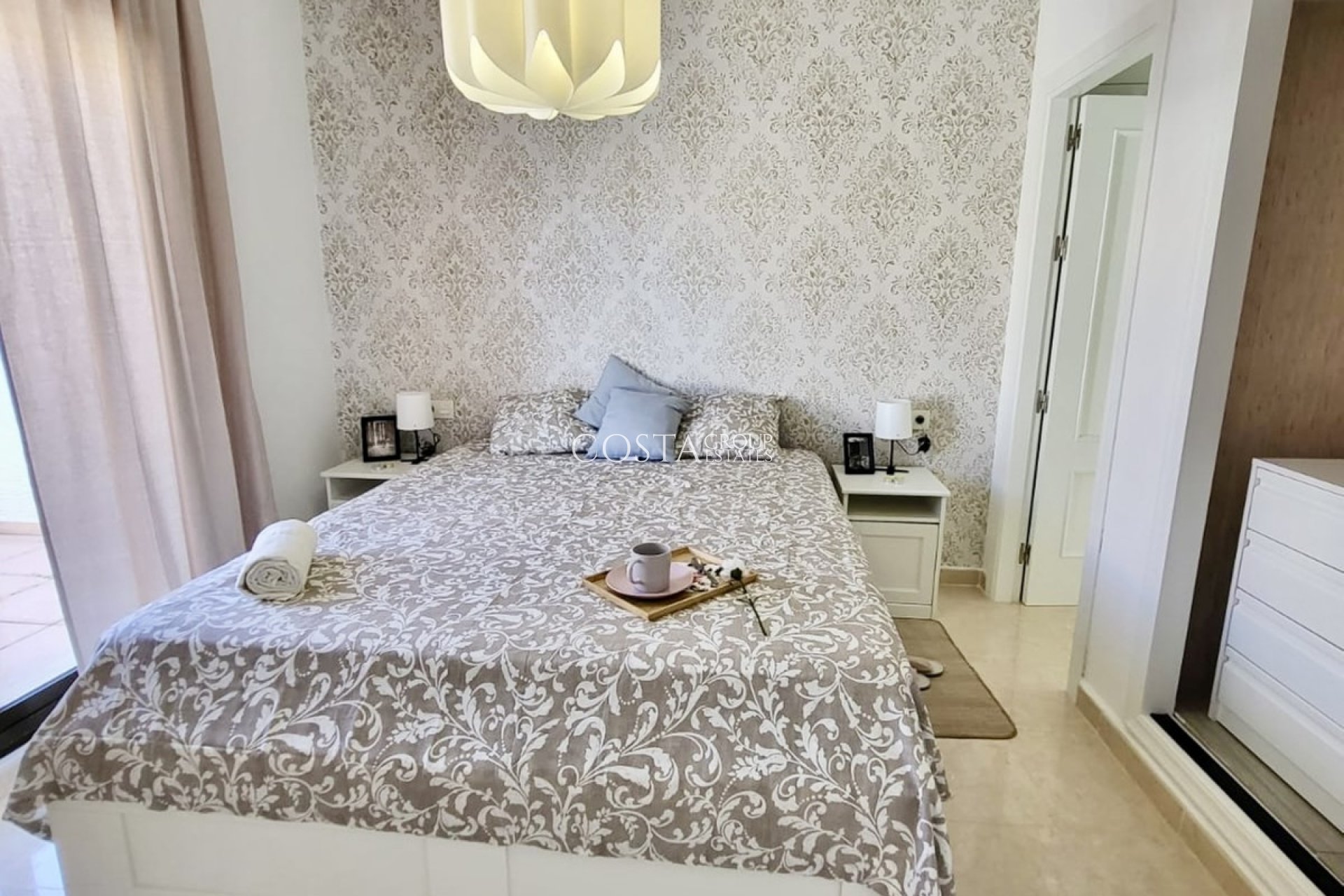 Revente - Maison -
San Miguel de Salinas - San Miguel de Salinas Centro