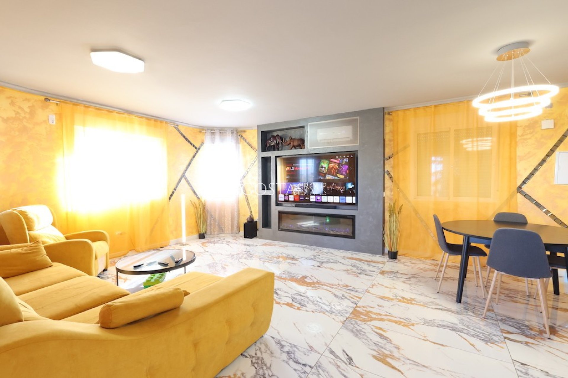 Revente - Maison -
San Miguel de Salinas - San Miguel de Salinas Centro