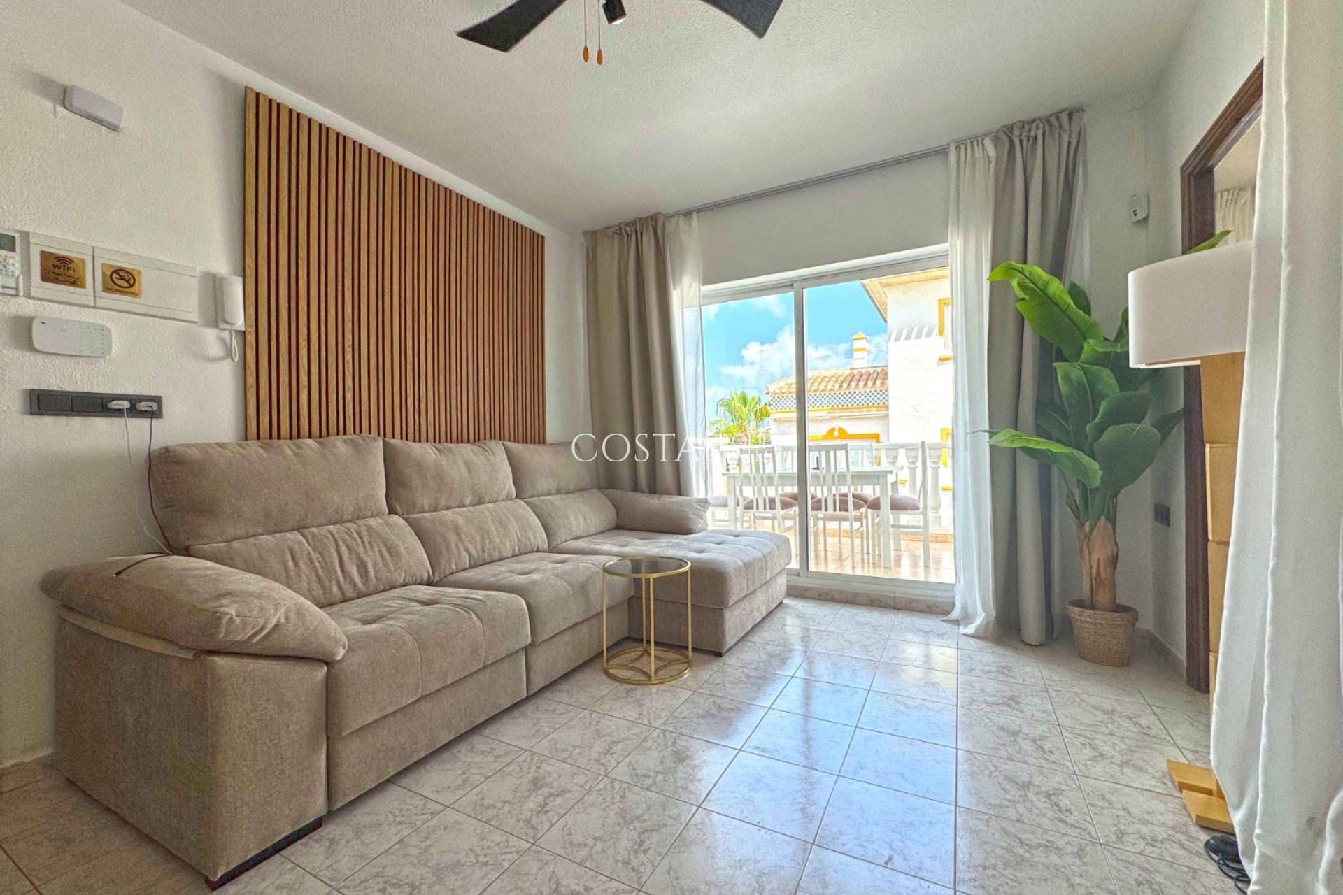 Revente - Maison -
Torrevieja - La Mata