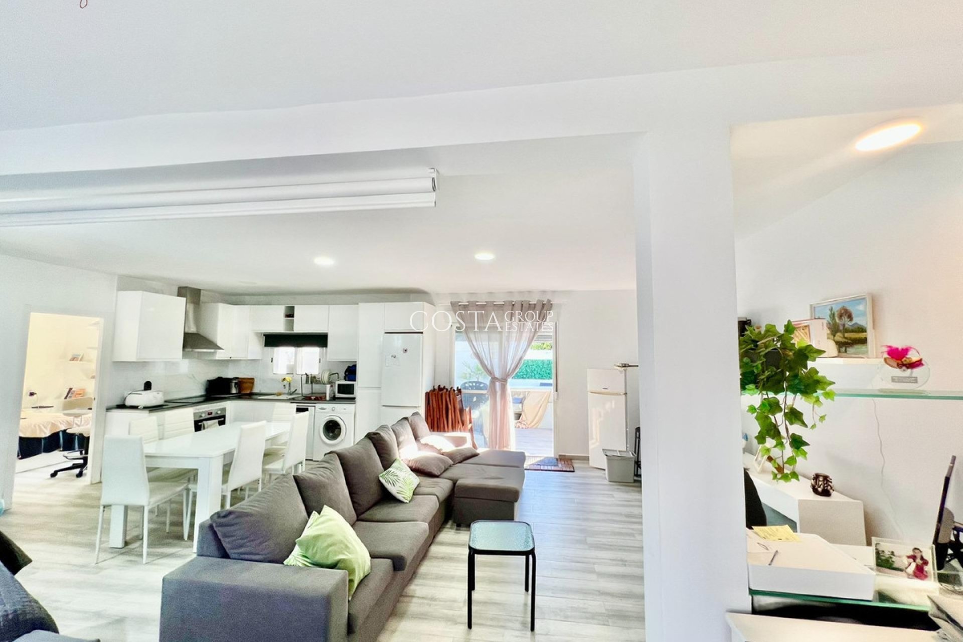 Revente - Maison -
Torrevieja - Torrevieja Centro