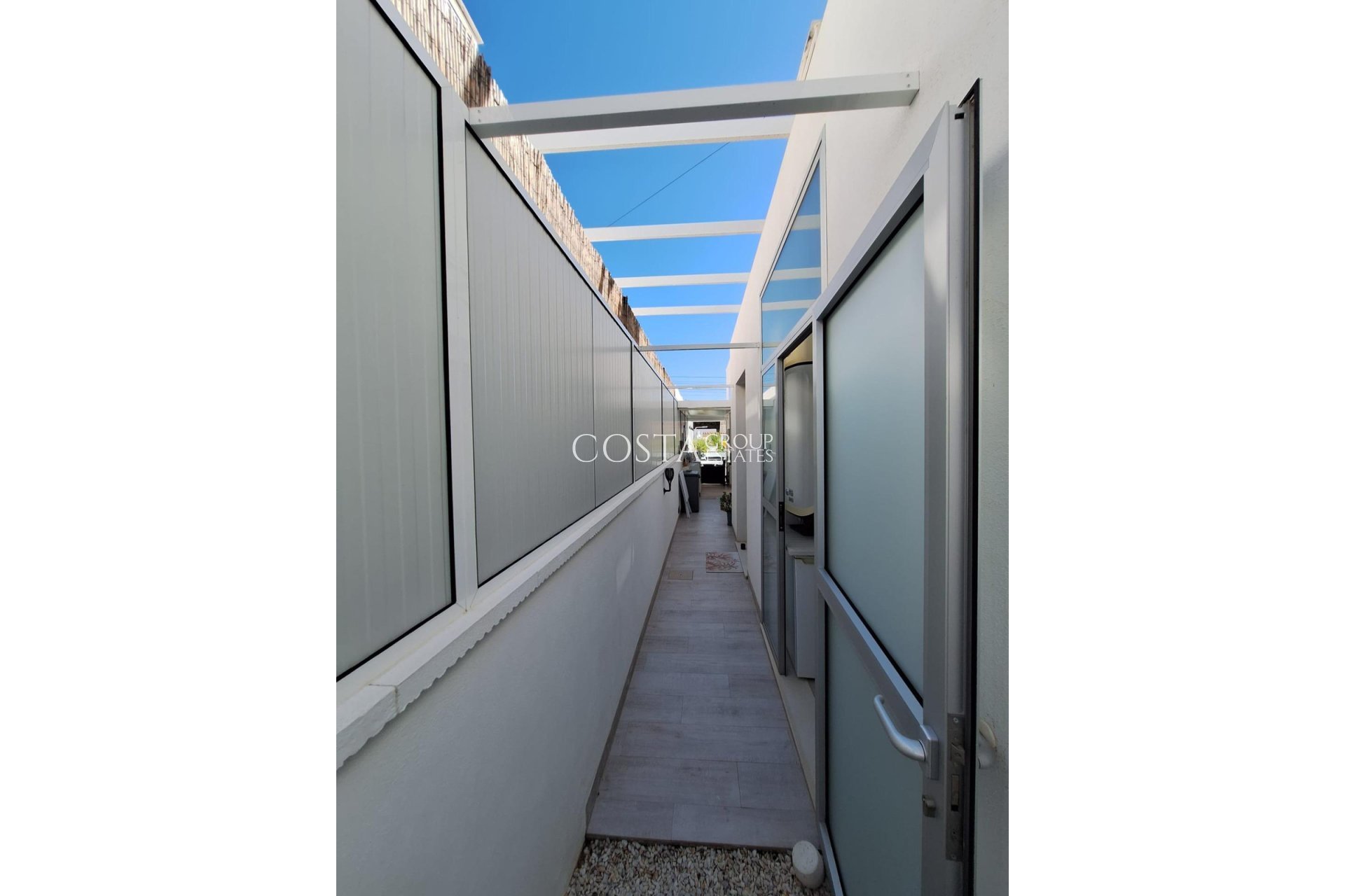Revente - Maison -
Torrevieja - Torrevieja Centro