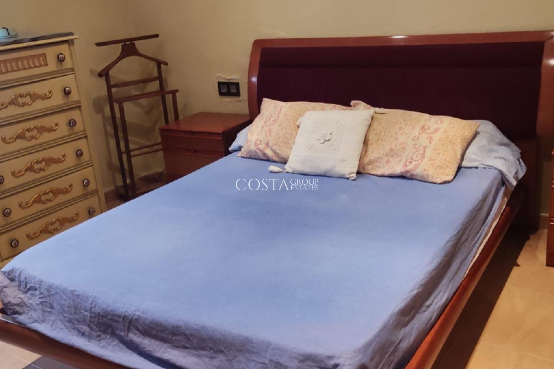 Revente - Maison -
Torrevieja - Torrevieja Centro