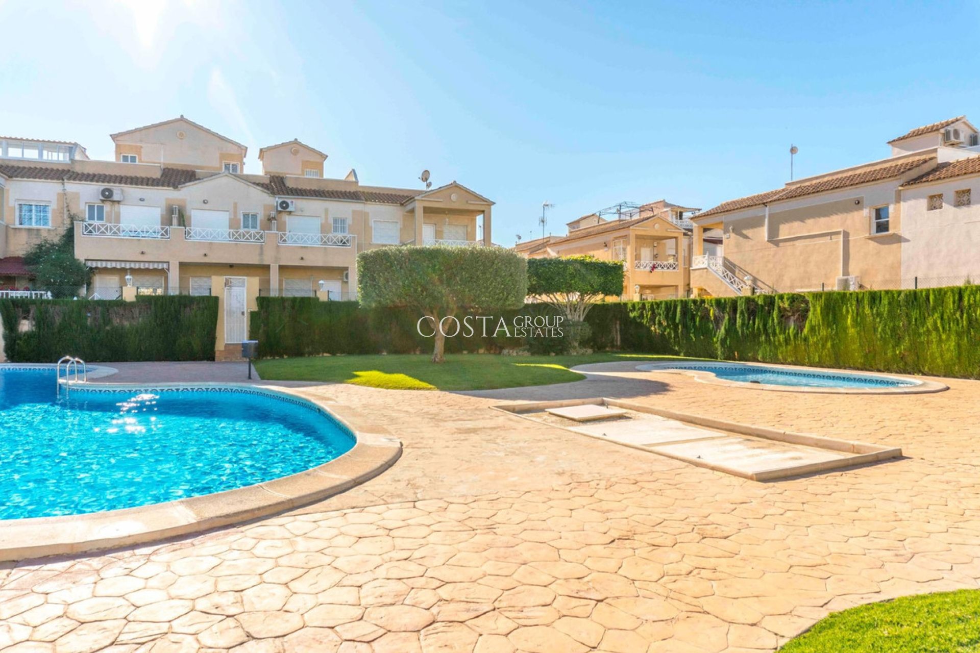 Revente - Maison -
Torrevieja - Torrevieja Centro