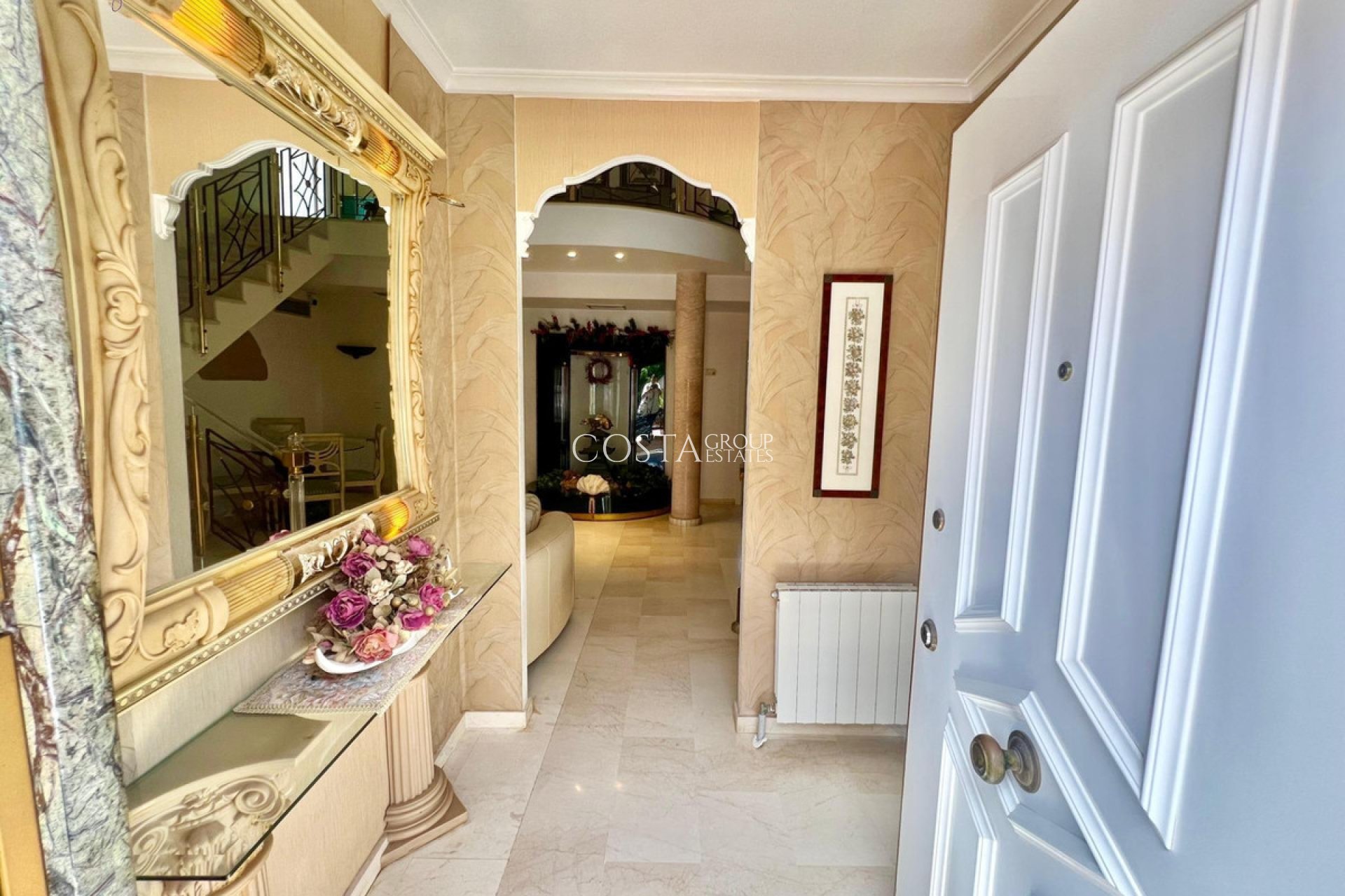 Revente - Maison -
Torrevieja - Torrevieja Centro