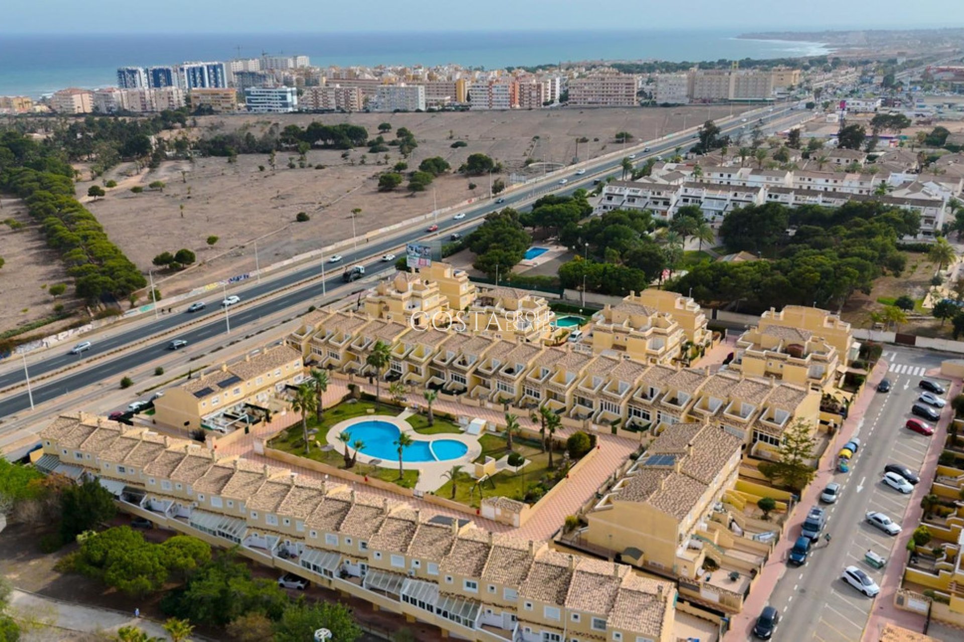 Revente - Maison -
Torrevieja - Torrevieja Centro