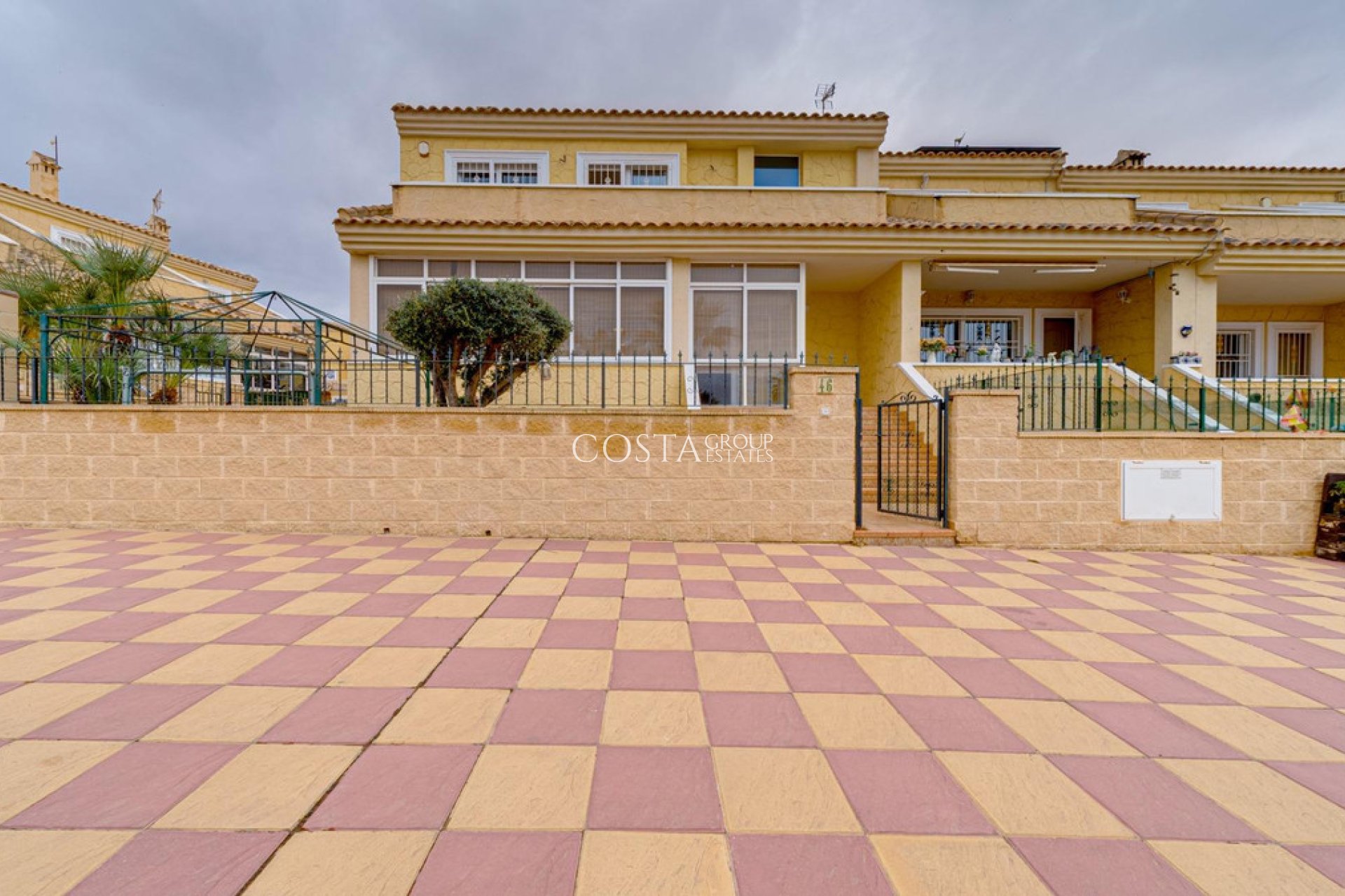 Revente - Maison -
Torrevieja - Torrevieja Centro