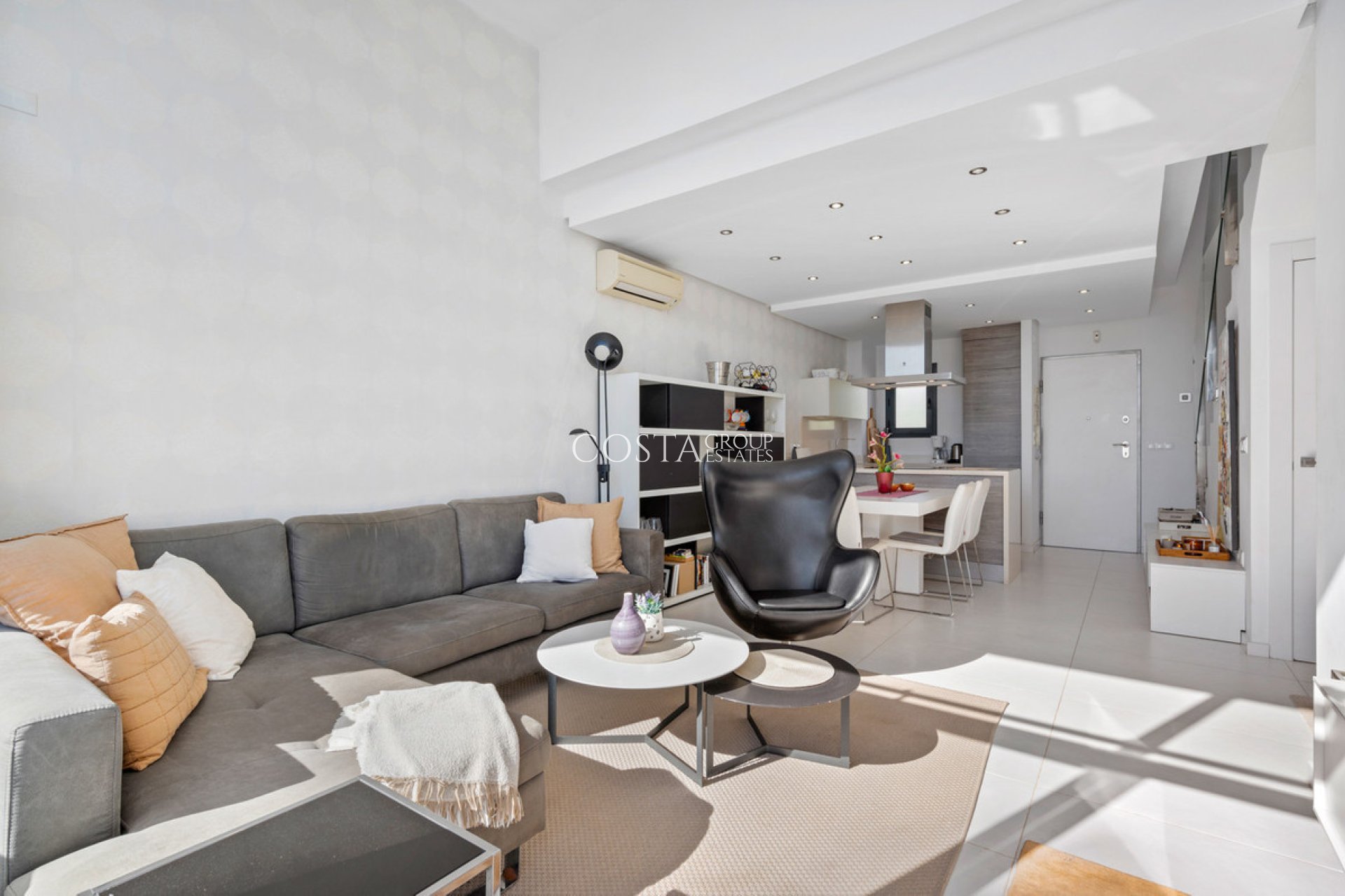 Revente - Maison -
Torrevieja - Torrevieja Centro