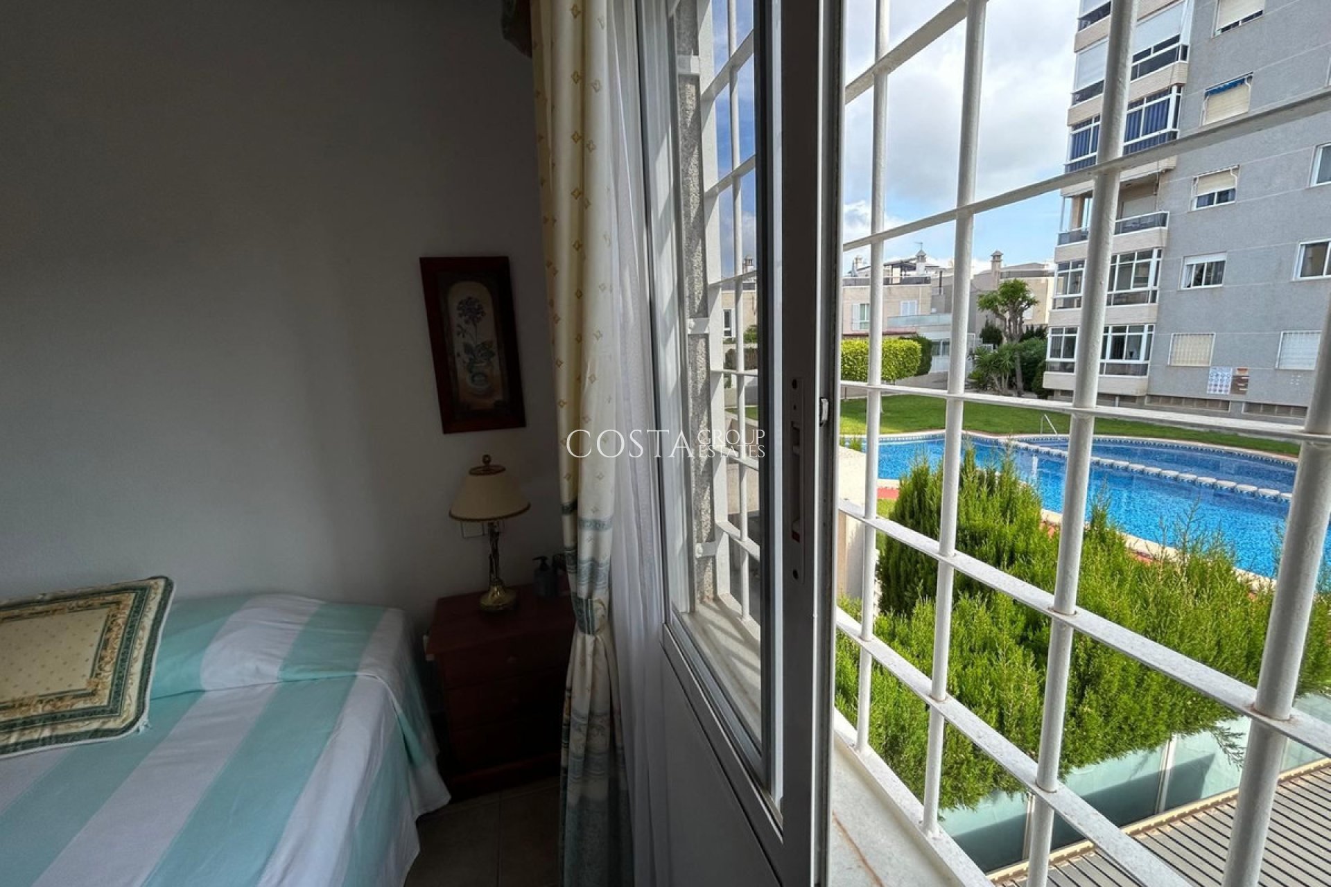 Revente - Maison -
Torrevieja - Torrevieja Centro