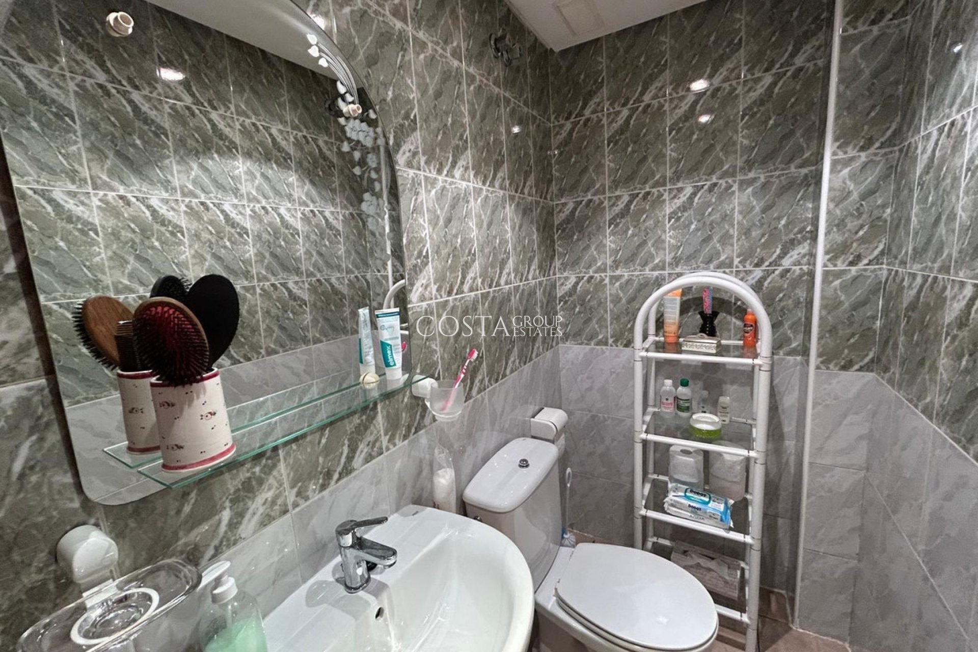 Revente - Maison -
Torrevieja - Torrevieja Centro