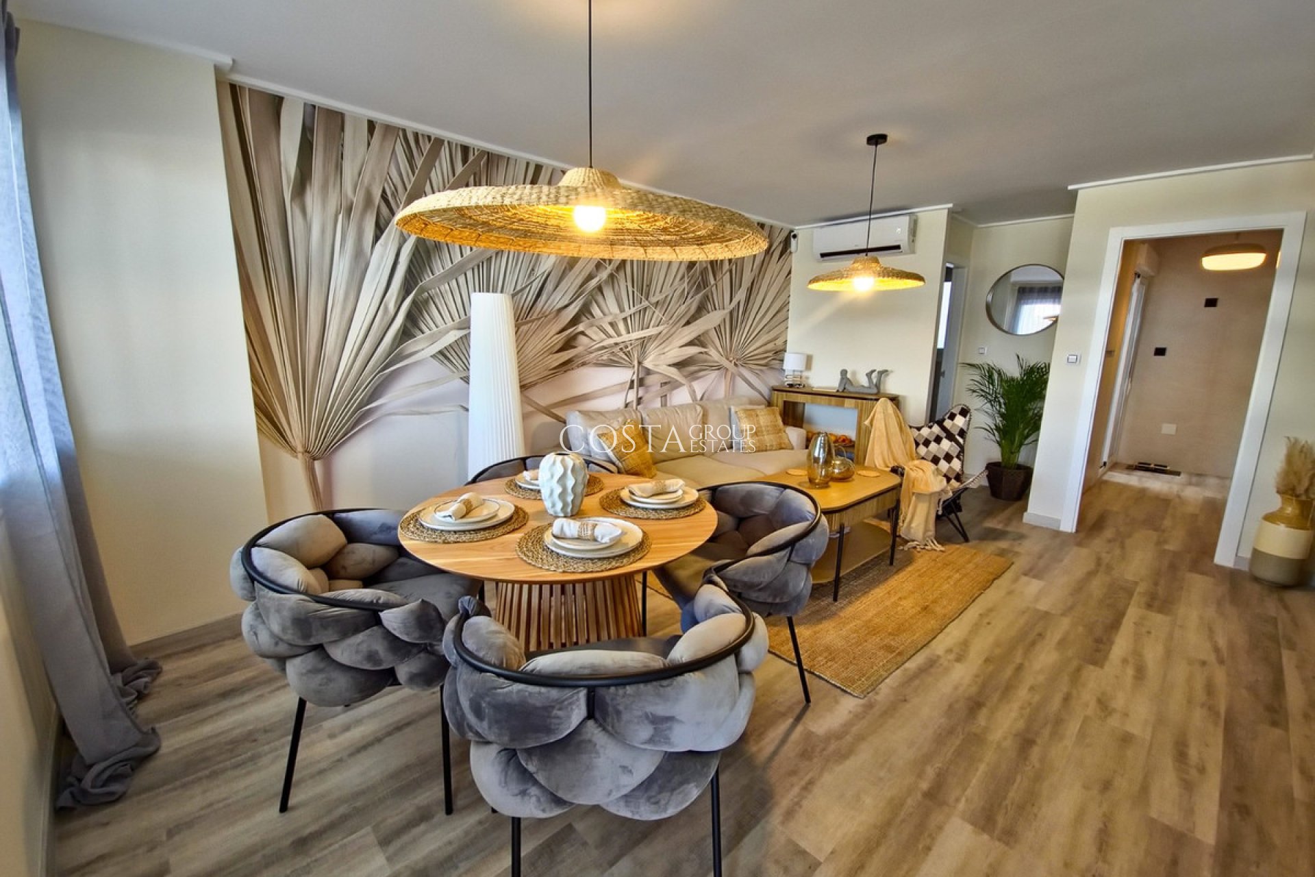 Revente - Maison -
Torrevieja - Torrevieja Centro