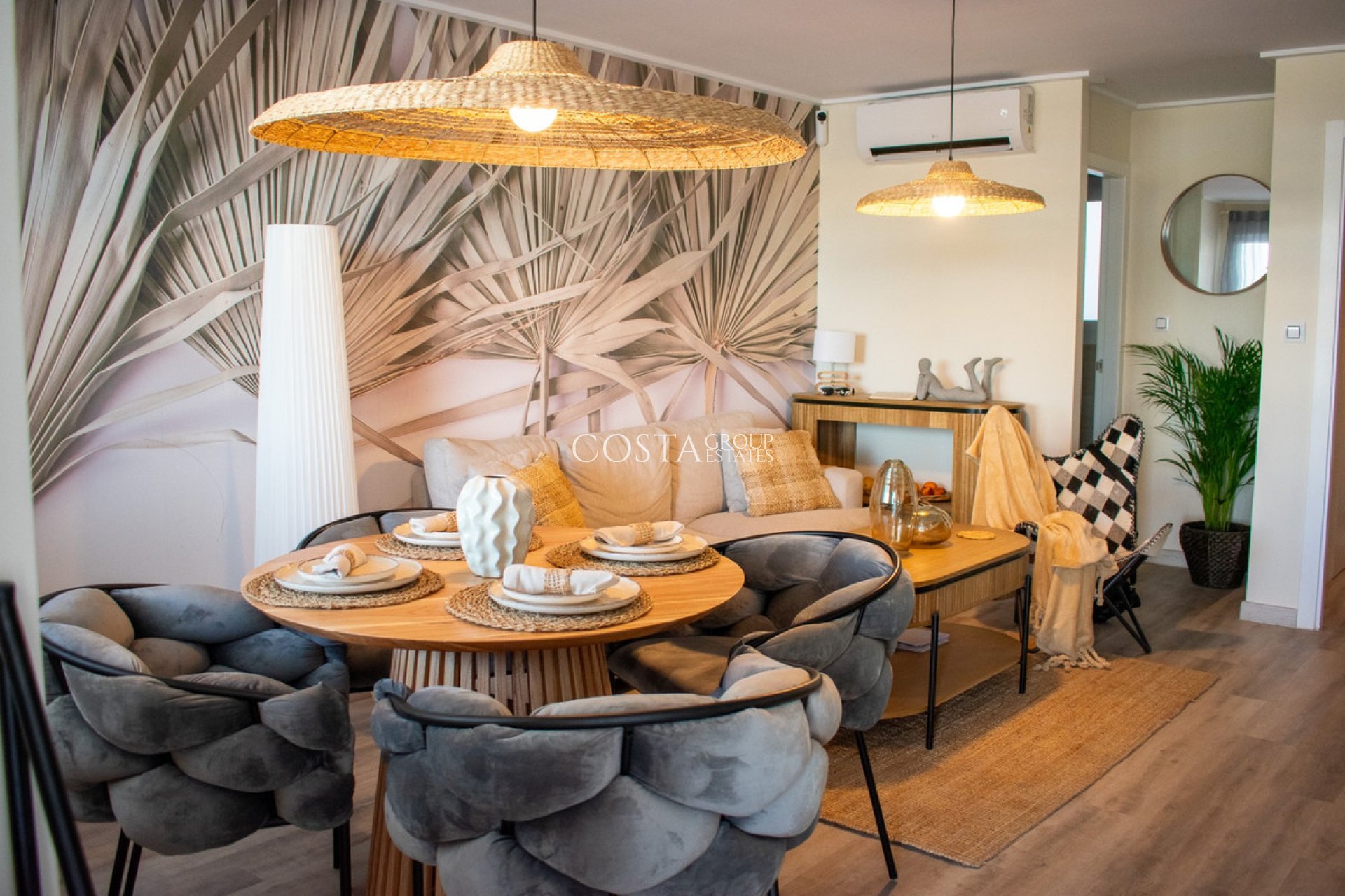 Revente - Maison -
Torrevieja - Torrevieja Centro