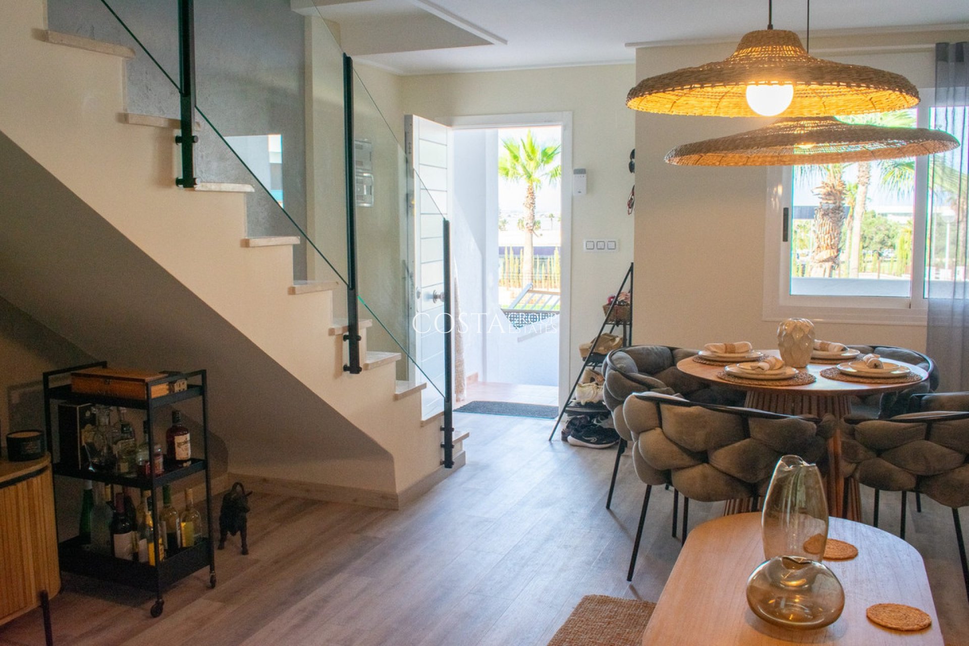 Revente - Maison -
Torrevieja - Torrevieja Centro