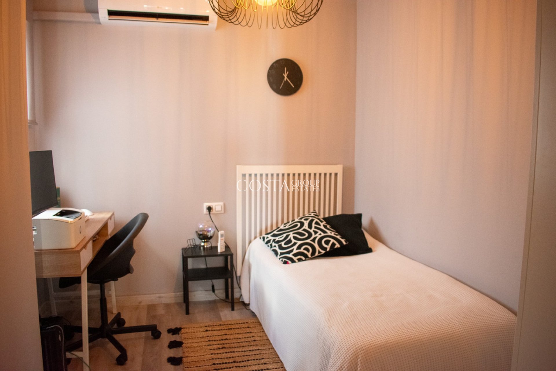 Revente - Maison -
Torrevieja - Torrevieja Centro