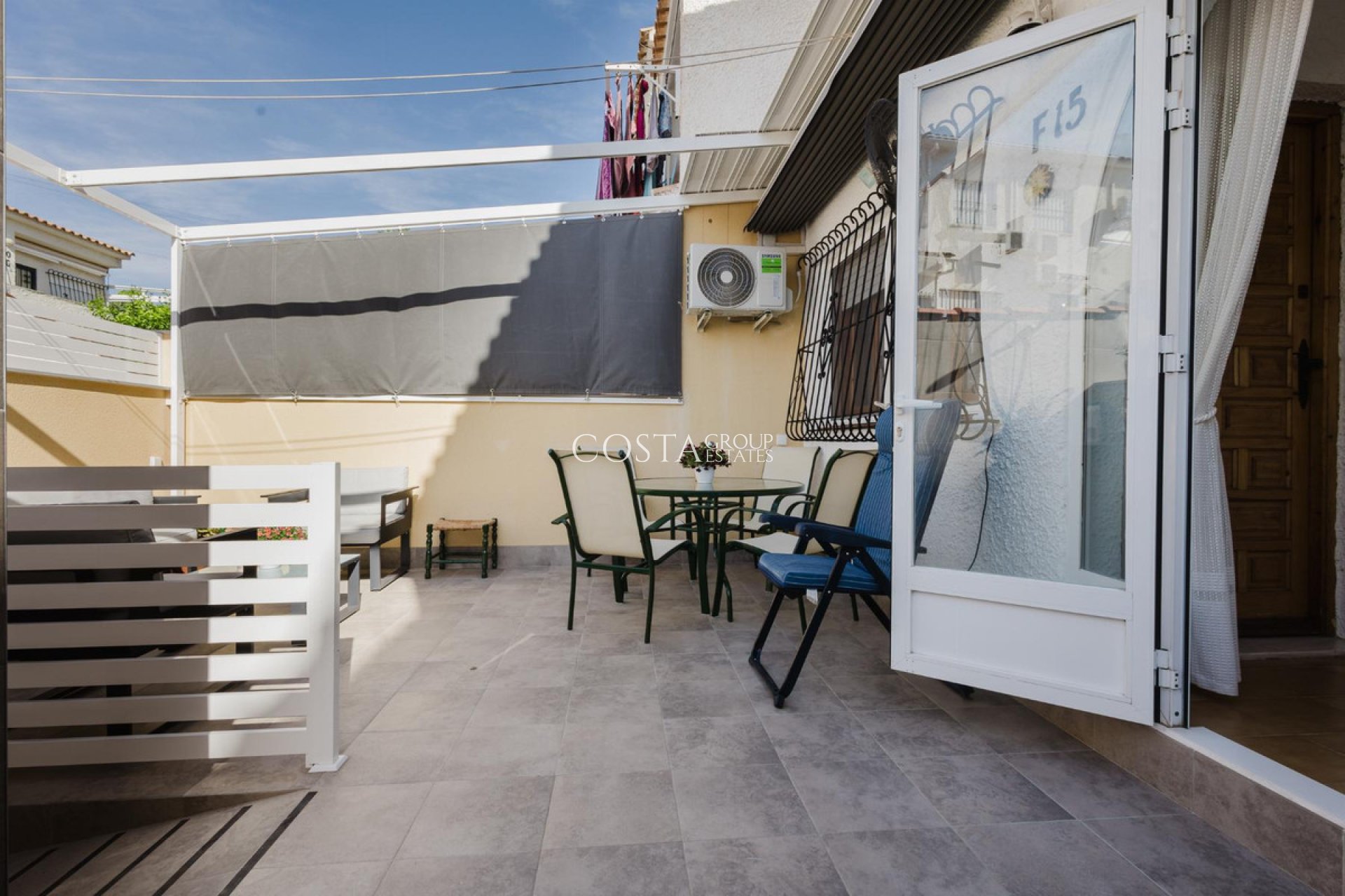 Revente - Maison -
Torrevieja - Torrevieja Centro