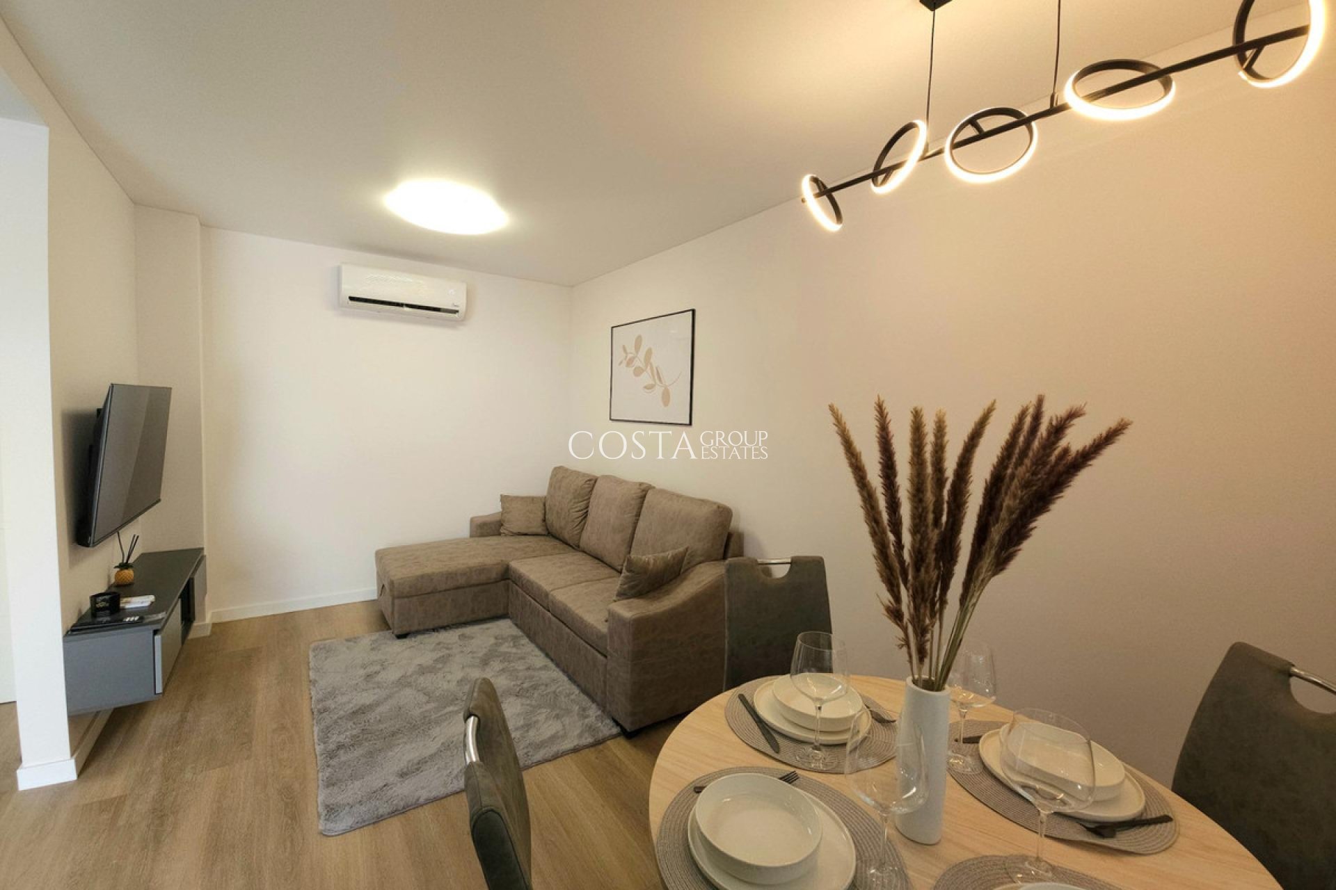 Revente - Maison -
Torrevieja