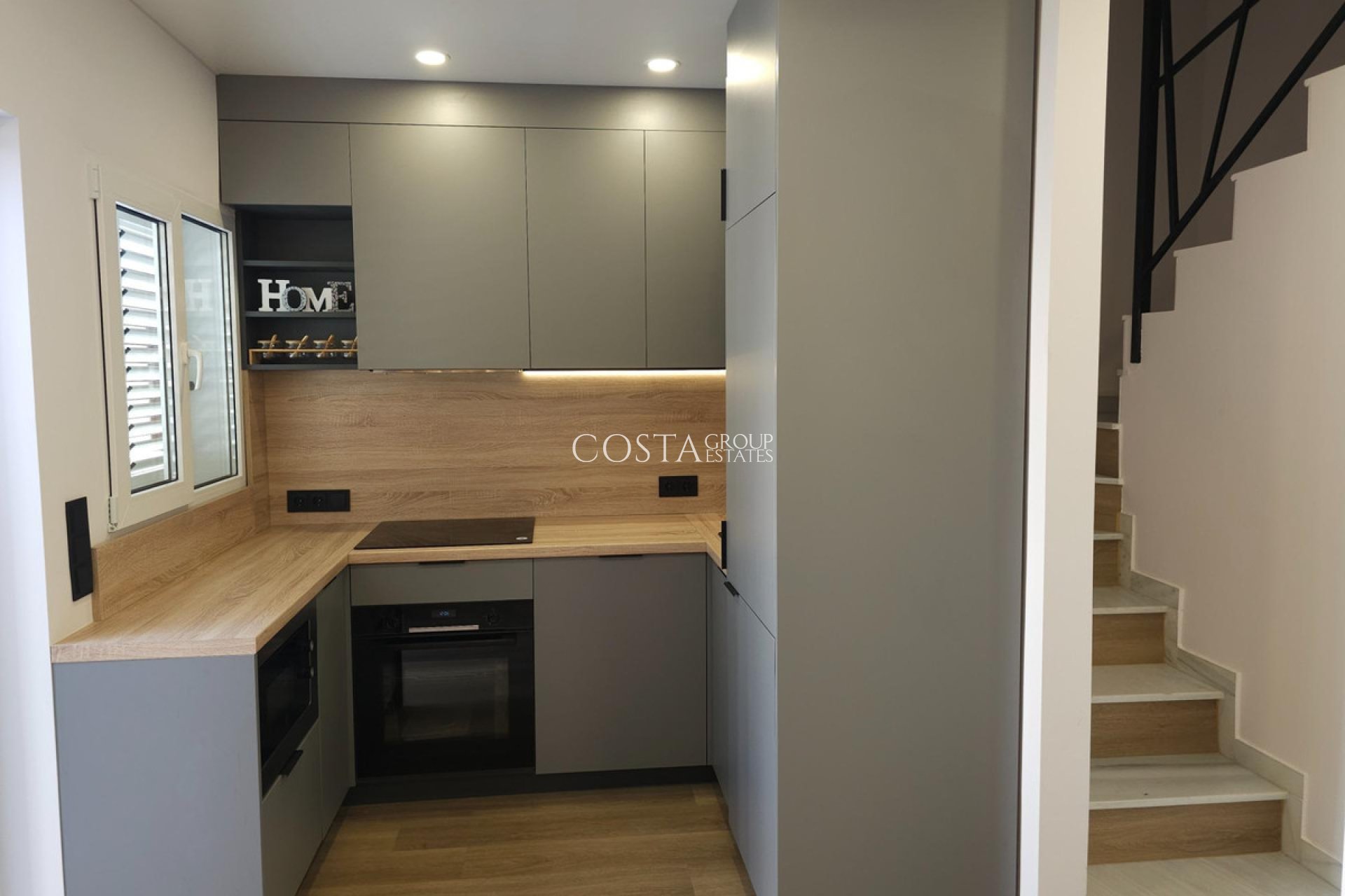 Revente - Maison -
Torrevieja