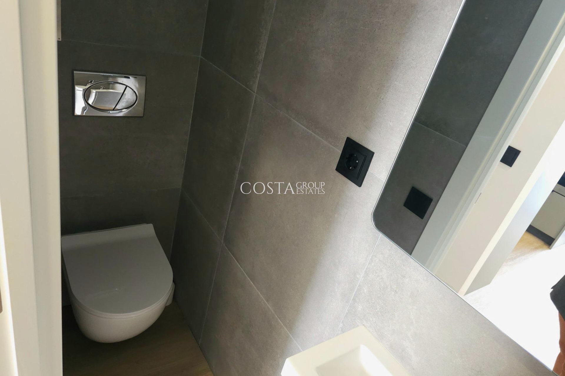 Revente - Maison -
Torrevieja