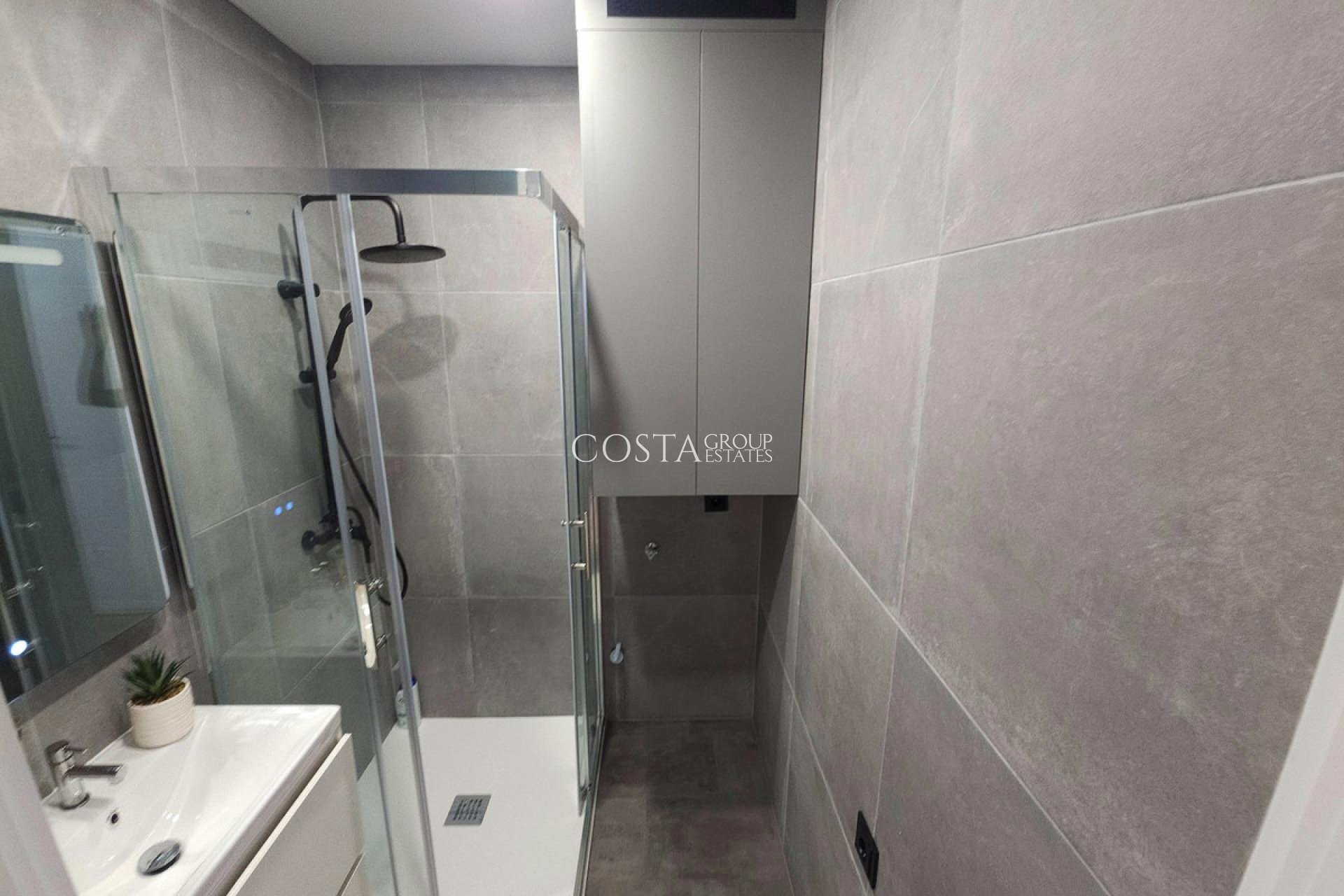 Revente - Maison -
Torrevieja