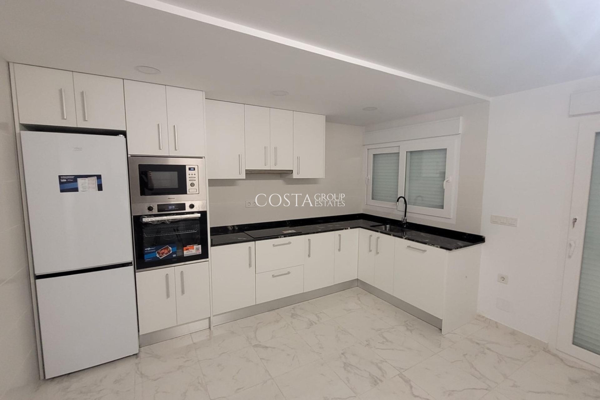 Revente - Maison -
Torrevieja