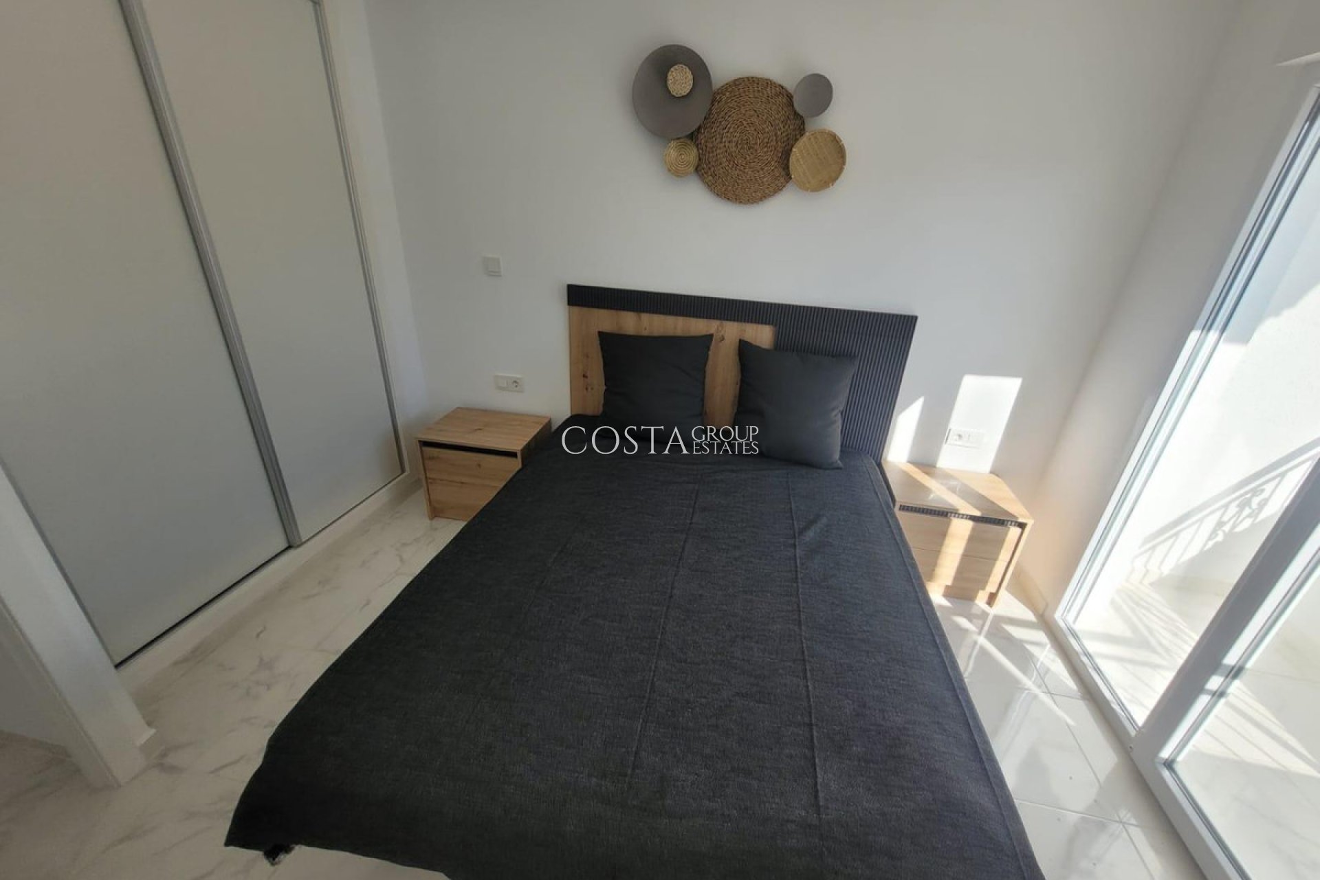 Revente - Maison -
Torrevieja