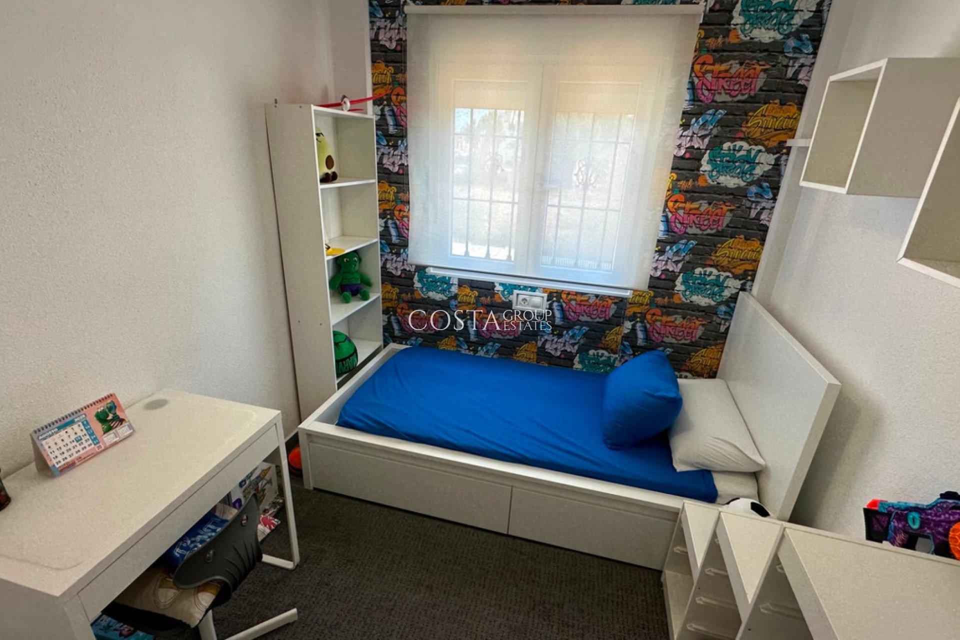 Revente - Maison -
Urbanización El Raso