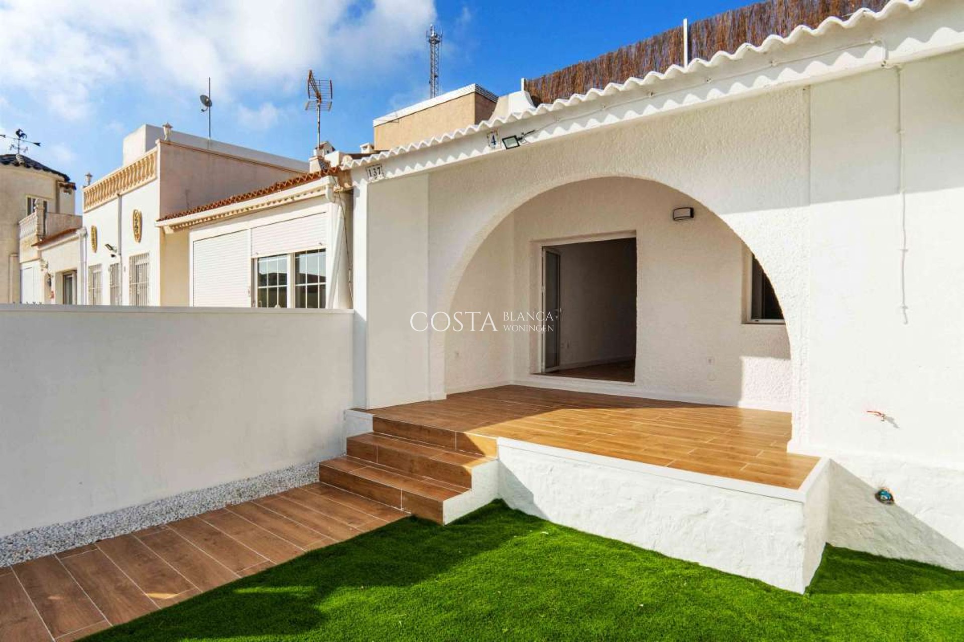 Revente - Maison -
Villamartín