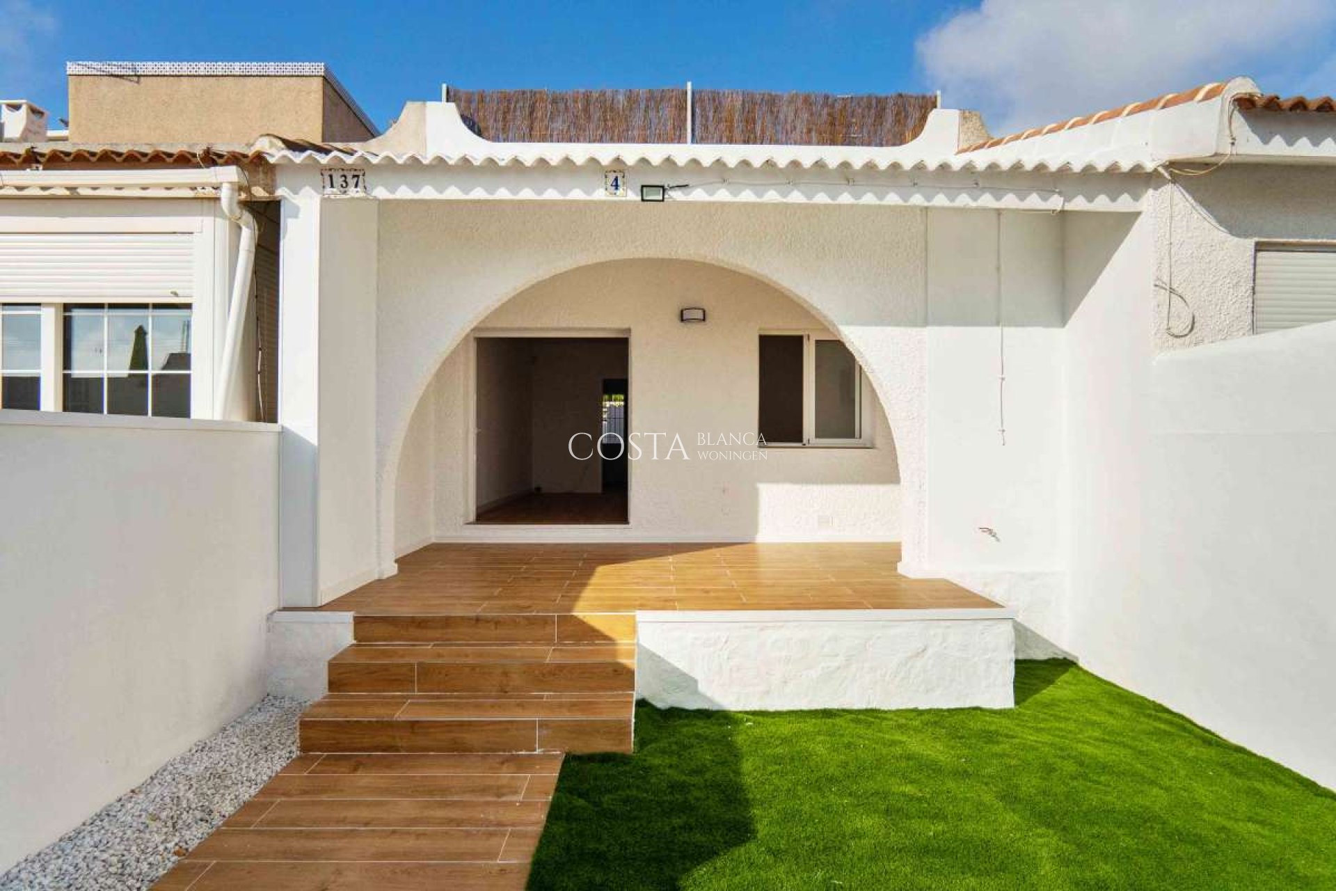 Revente - Maison -
Villamartín