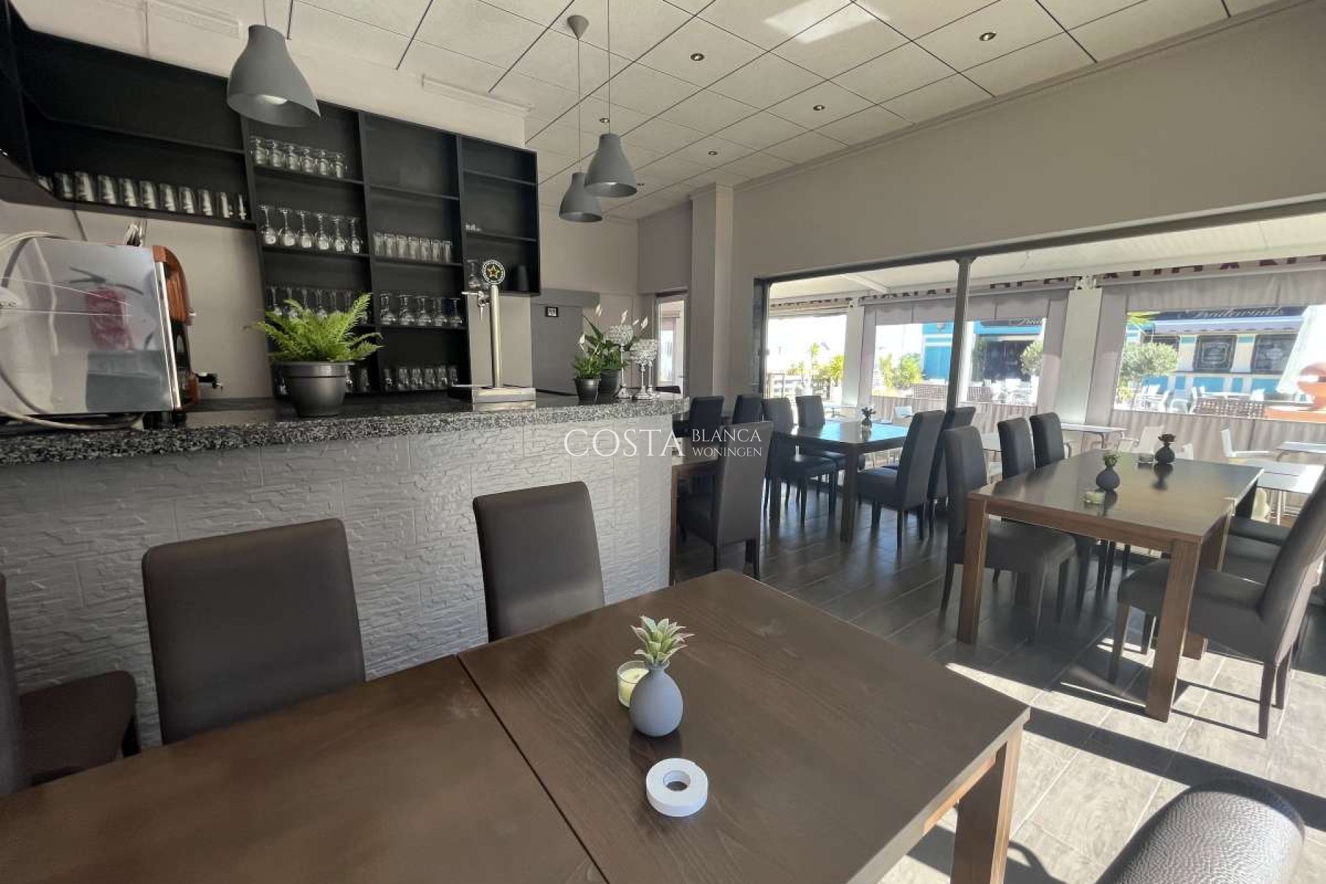 Revente - Propriété commerciale -
Dehesa de Campoamor