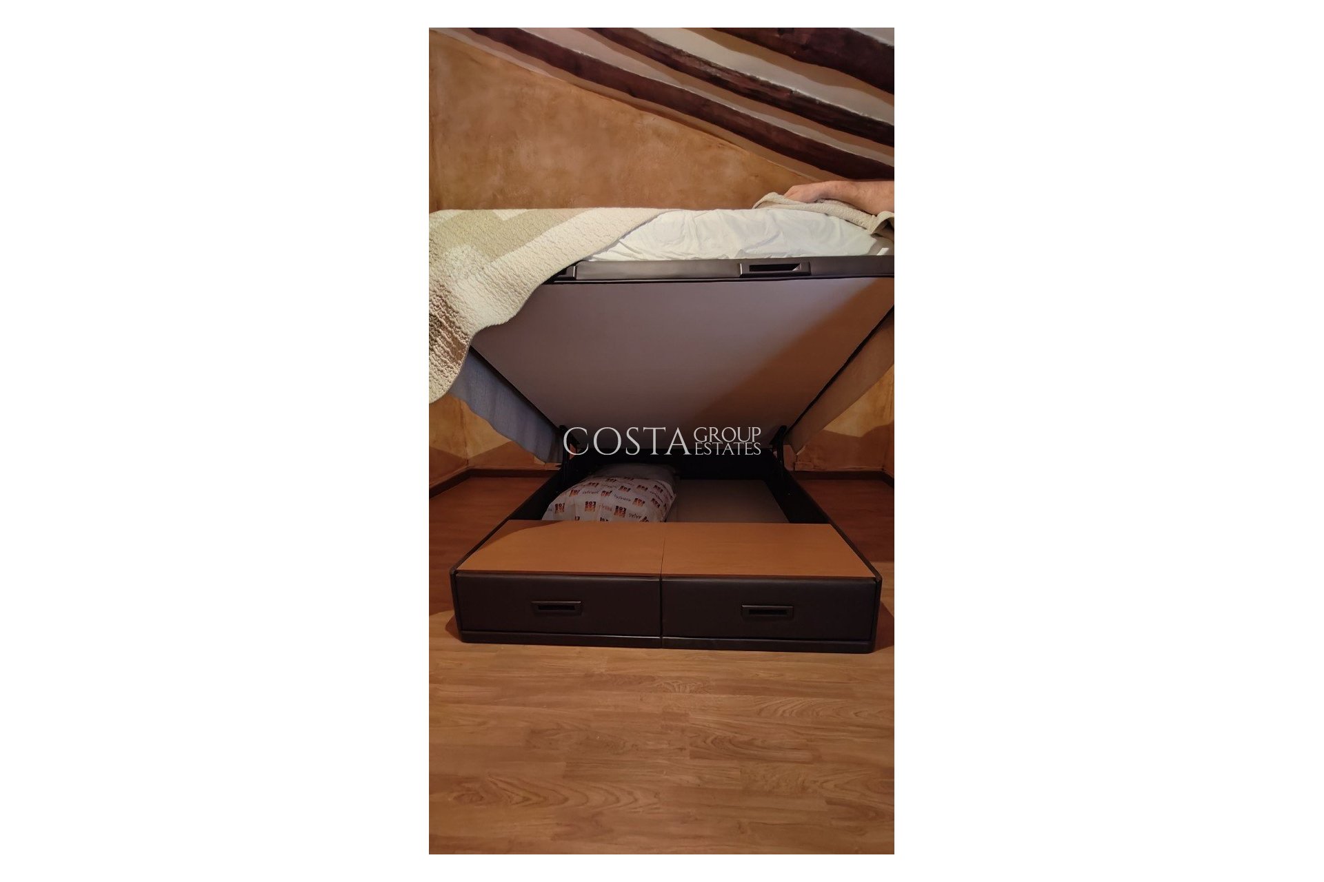 Revente - Villa -
Abanilla - Abanilla Centro