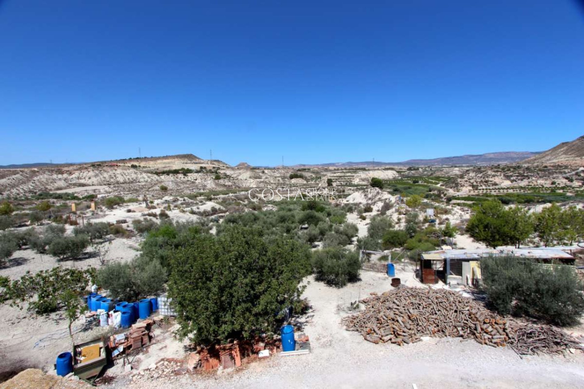 Revente - Villa -
Albudeite