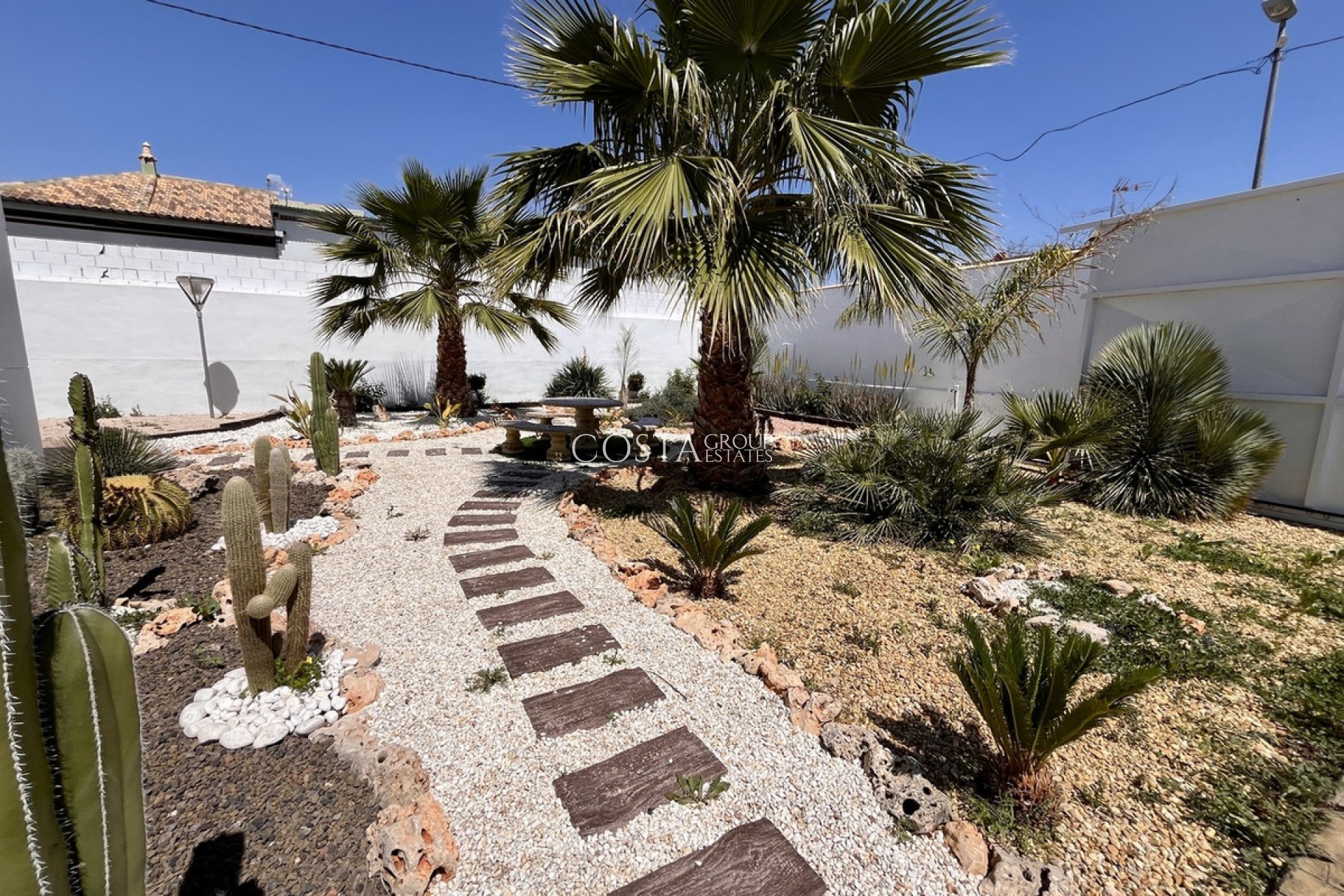 Revente - Villa -
Alcantarilla - Alcantarilla Centro