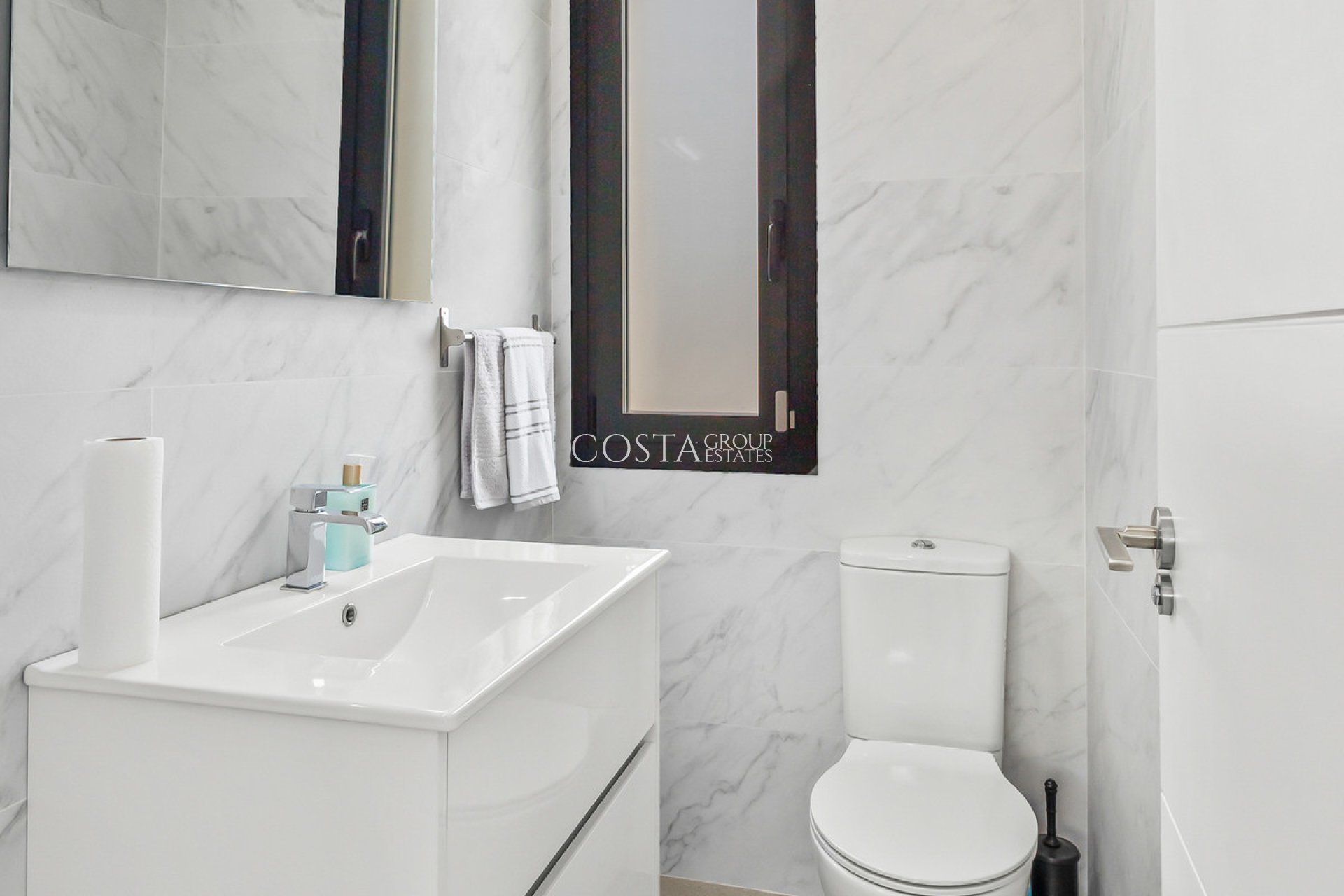 Revente - Villa -
Algorfa - Algorfa Centro