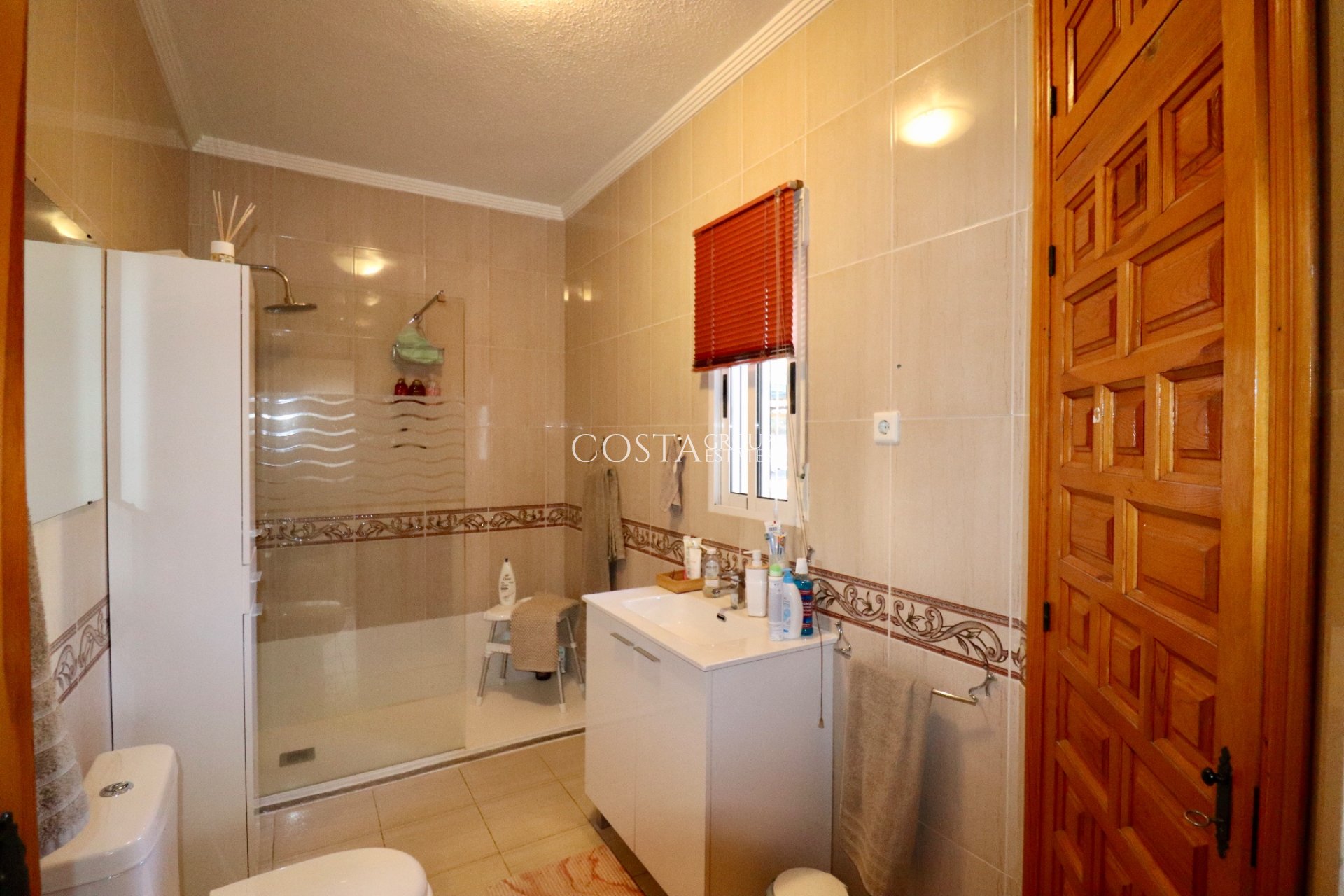 Revente - Villa -
Algorfa - Castillo de montemar