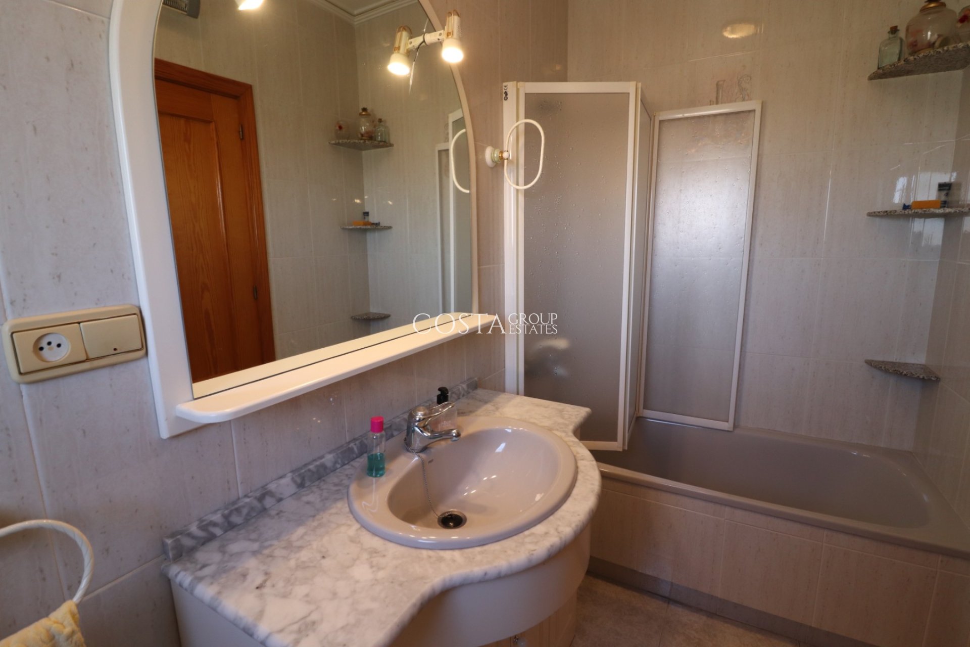 Revente - Villa -
Algorfa - Lomas de La Juliana