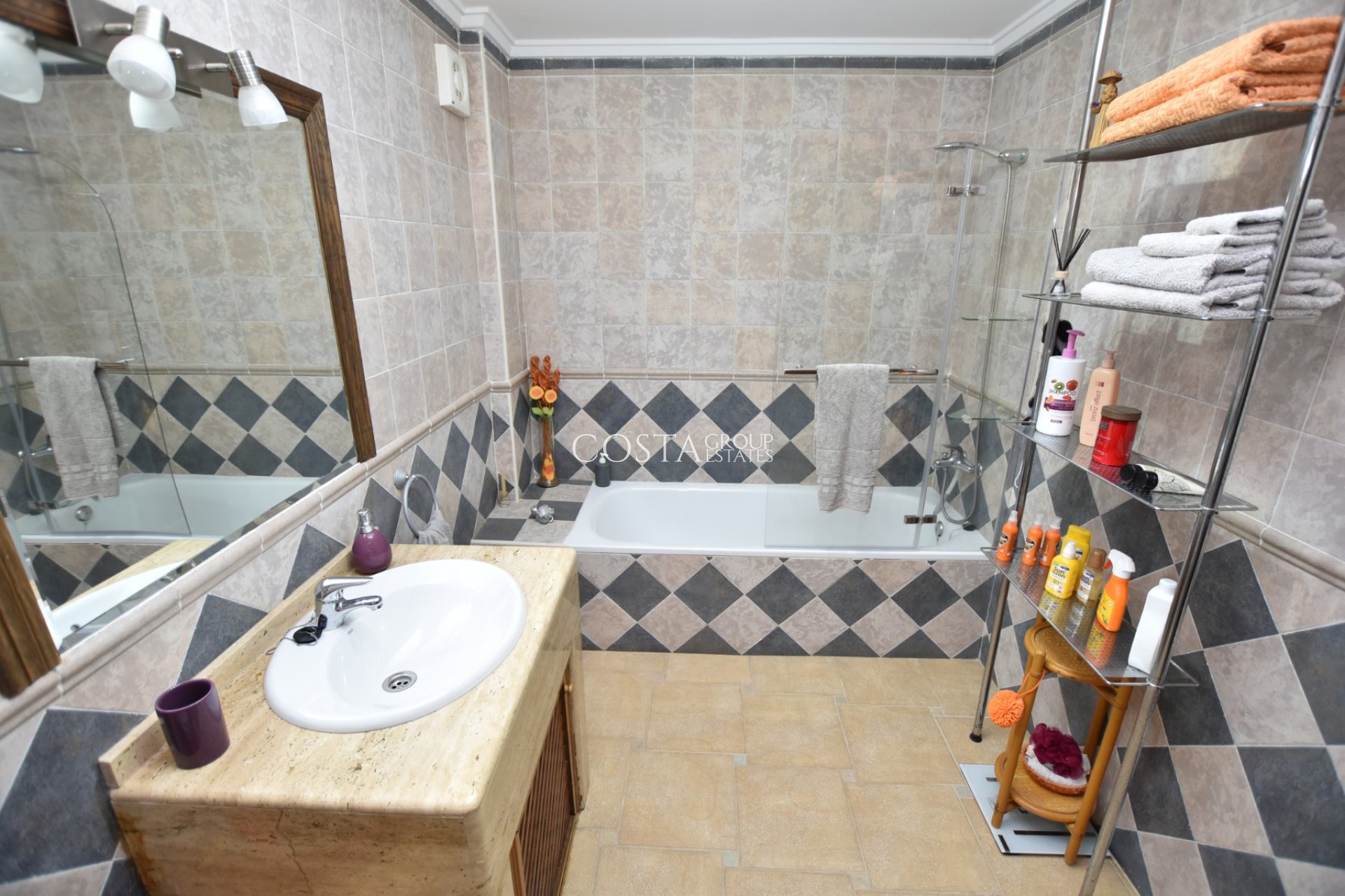 Revente - Villa -
Algorfa - Montemar
