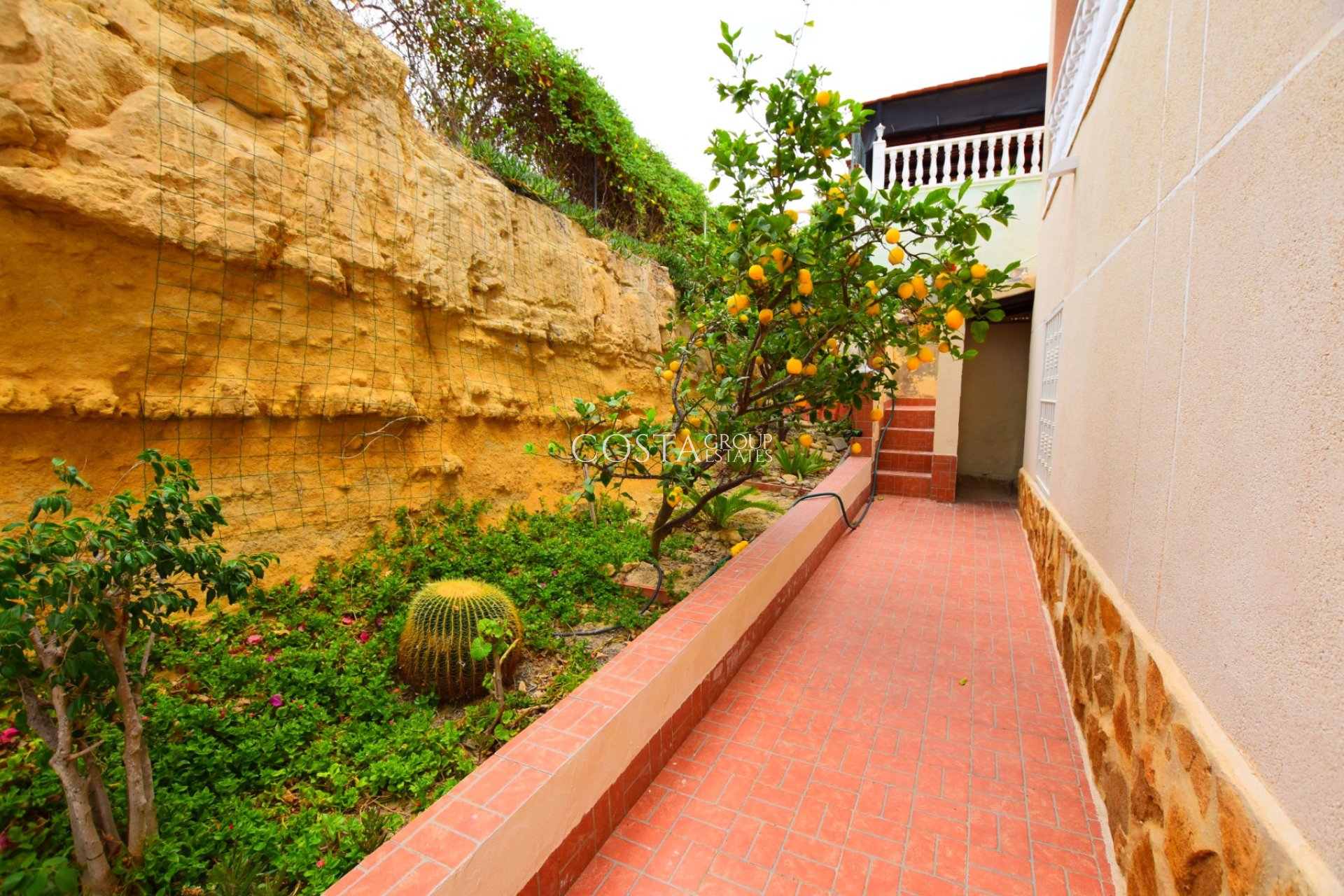 Revente - Villa -
Algorfa - Montemar