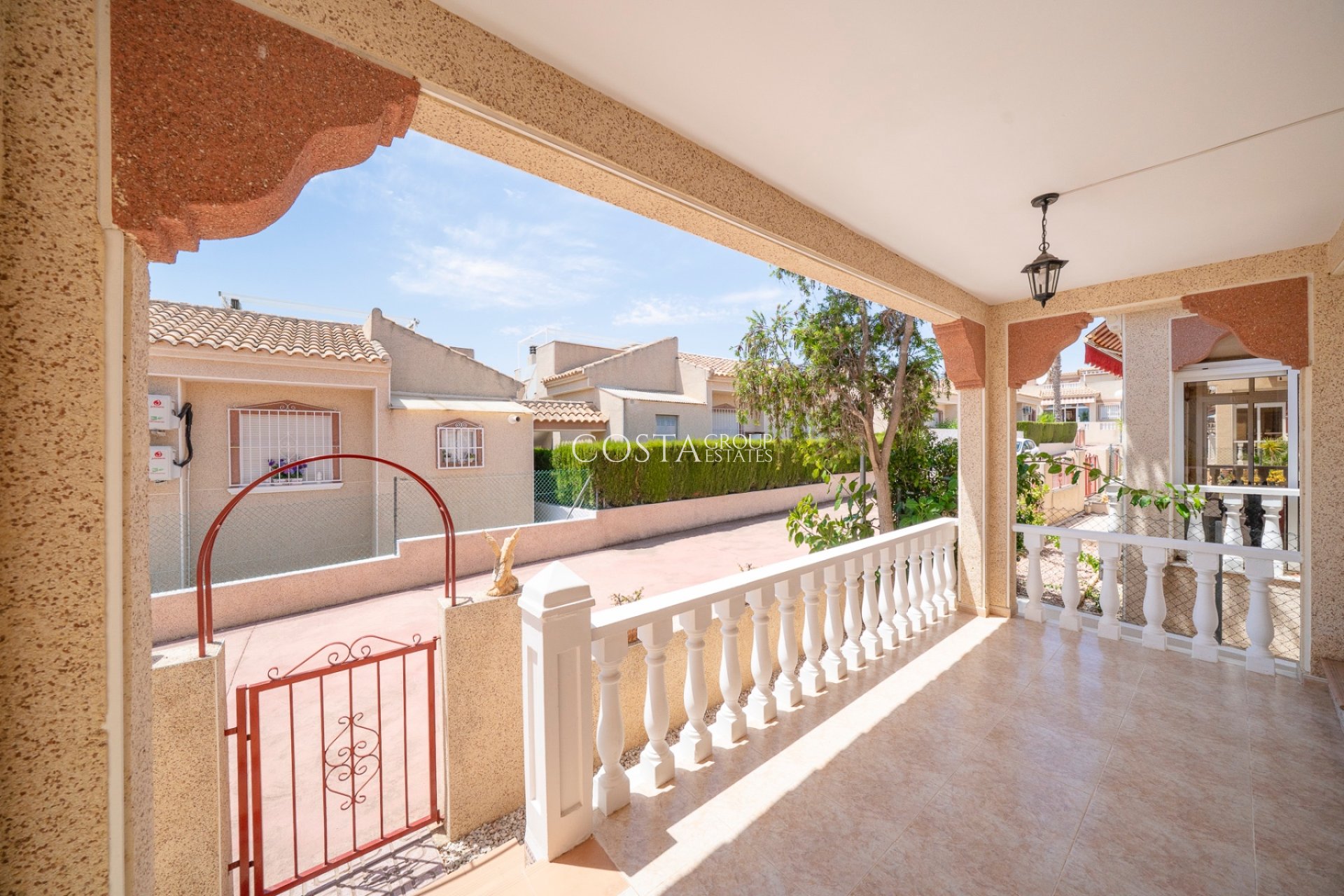 Revente - Villa -
Algorfa